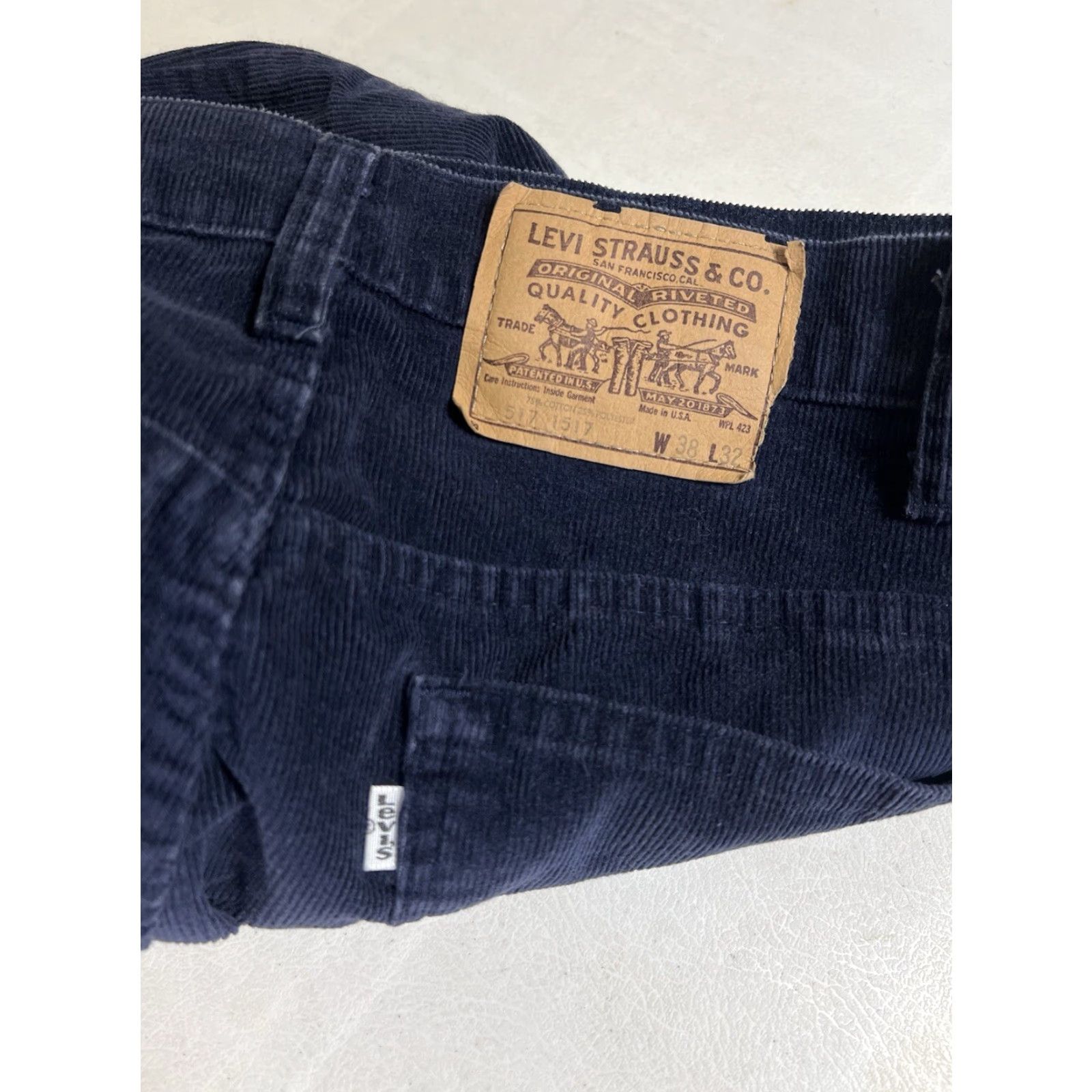 Levi's VINTAGE Levi's 517 Mens Jeans Bootcut Corduroy 35x32 Blue USA 80s Festival Talon 42 White Tag Size US 35 - 3 Thumbnail