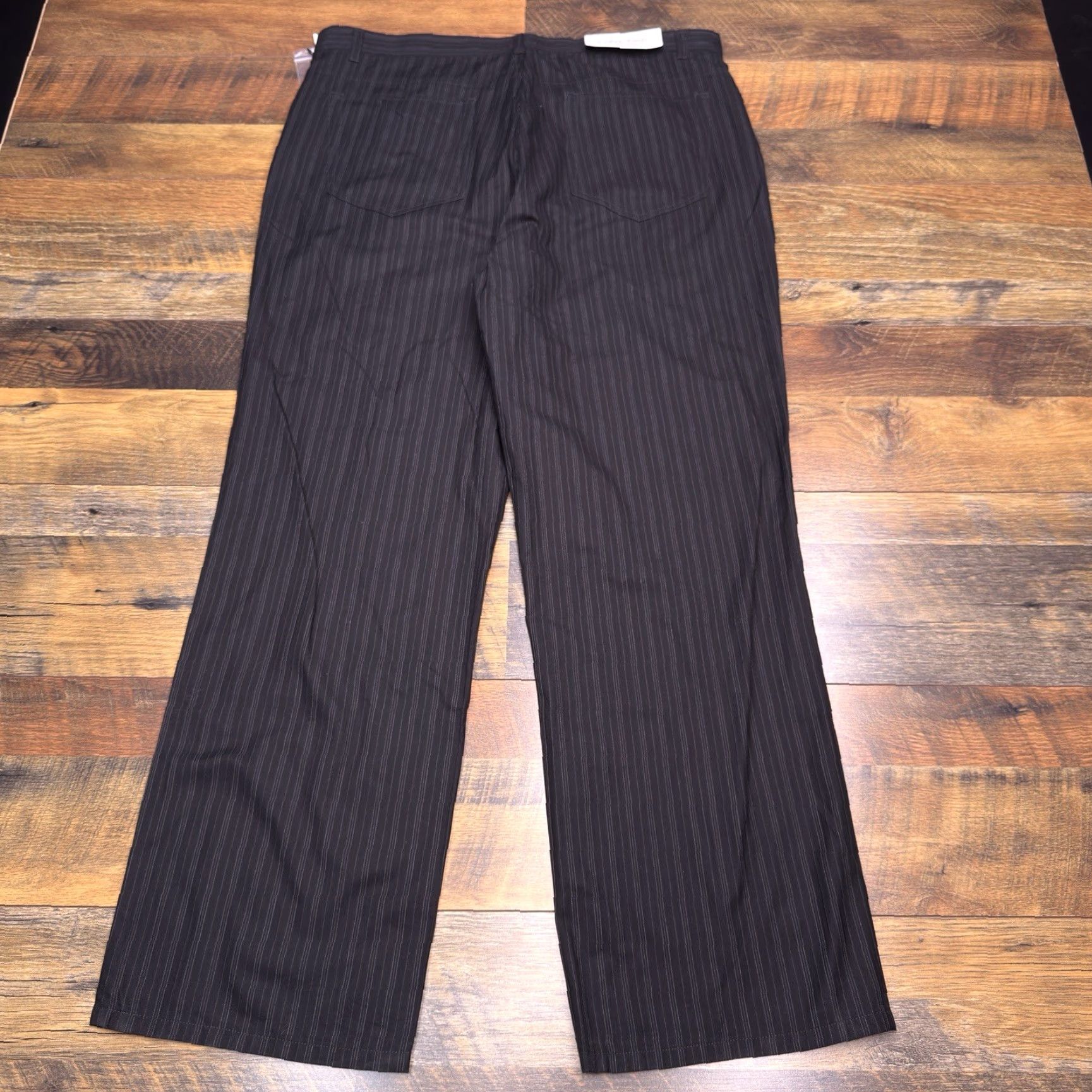 Calvin Klein **Calvin Klein Black Striped Mens Regular Fit 36x30 Pants** User: Calvin Klein Black Striped Mens Regular Fit 36x30 Pants Size US 36 / EU 52 - 3 Thumbnail