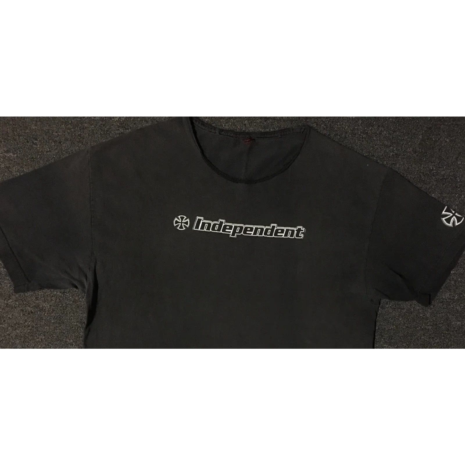 Thrasher VINTAGE Thrasher Shirt L Black 90s Independent Trucks Thrashed Cross Skater Grunge Vintage 90s USA Punk Rock Size US L / EU 52-54 / 3 - 7 Thumbnail