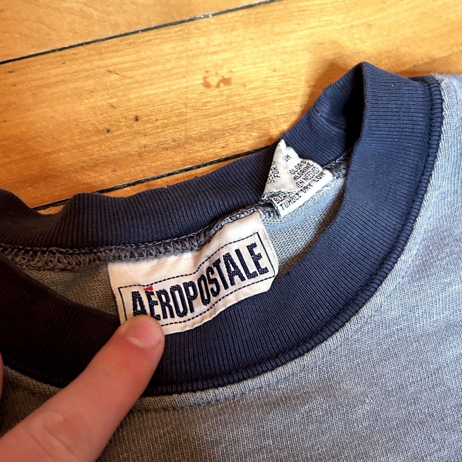 Aeropostale Y2K Long Sleeve Aeropostale T-Shirt Small Size US S / EU 44-46 / 1 - 5 Thumbnail