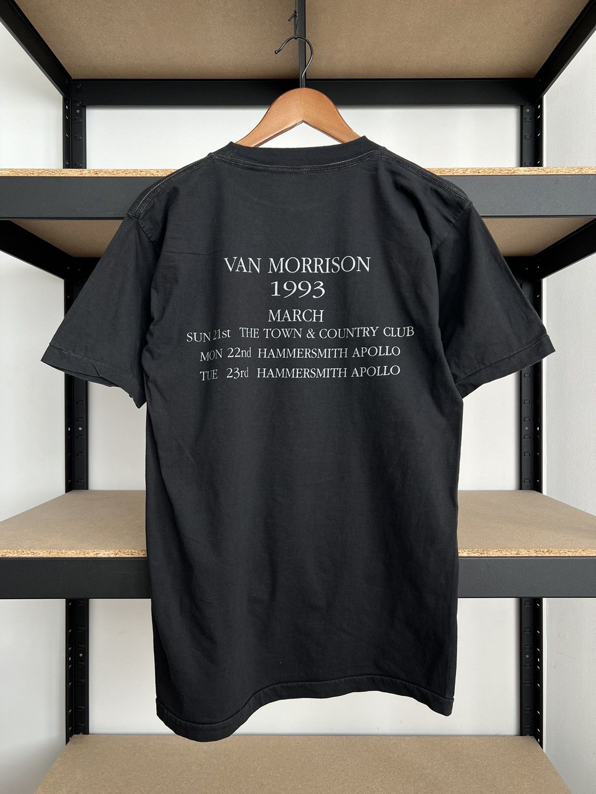Band Tees Vintage 1993 Van Morrison Singer Tour Black T-shirt Size US M / EU 48-50 / 2 - 2 Thumbnail
