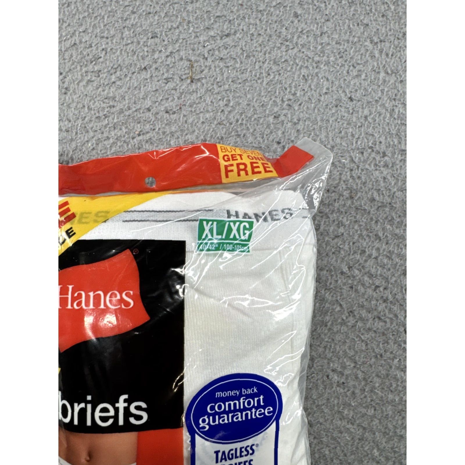 Hanes VINTAGE Hanes 2007 Men's White Briefs Underwear Package of 8 Pack Size XL New in Package Size US 36 / EU 52 - 2 Thumbnail