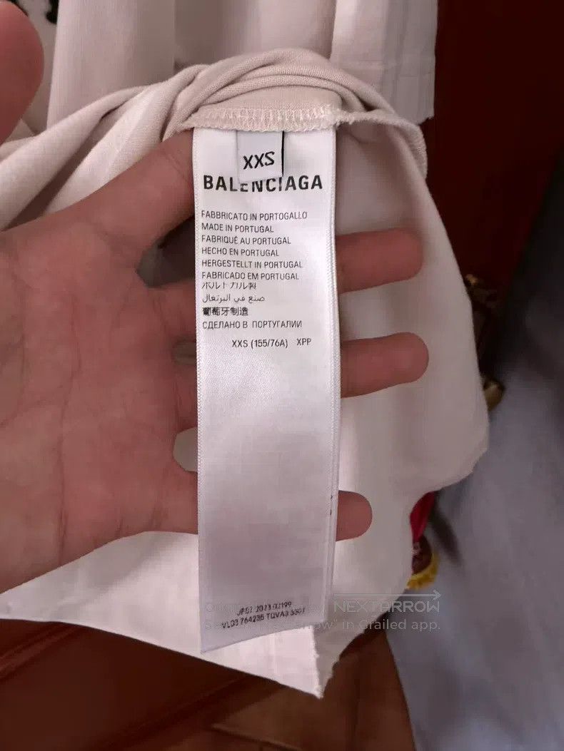 Balenciaga Balenciaga Front and back blurred logo short-sleeve, color Size US XXS / EU 40 - 4 Thumbnail
