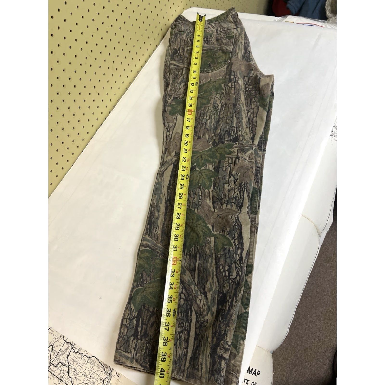 Vintage VINTAGE Cabela’s Pants Cargo Camouflage Brown 34x30 USA Made Men’s 90s Nature - Jeans Straight Leg Regular Fit Extra Details: Inseam 31 in? Size US 34 / EU 50 - 8 Thumbnail