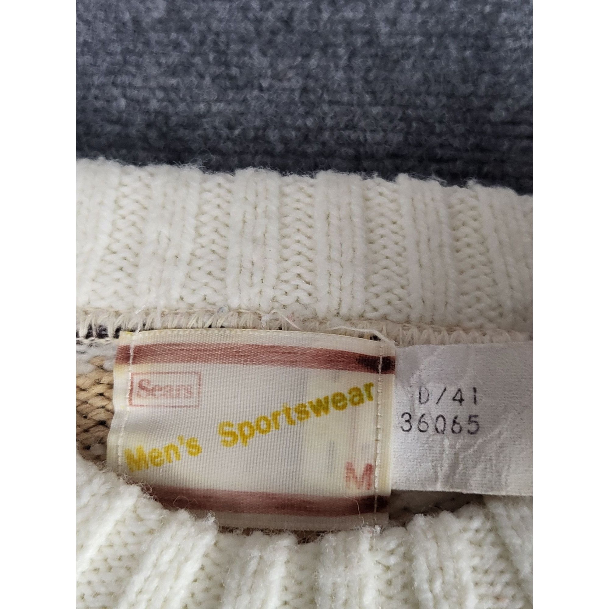 Sears Vintage Sears 70s Cable Knit Sweater Men Sz M Winter Brown W Size US M / EU 48-50 / 2 - 7 Thumbnail