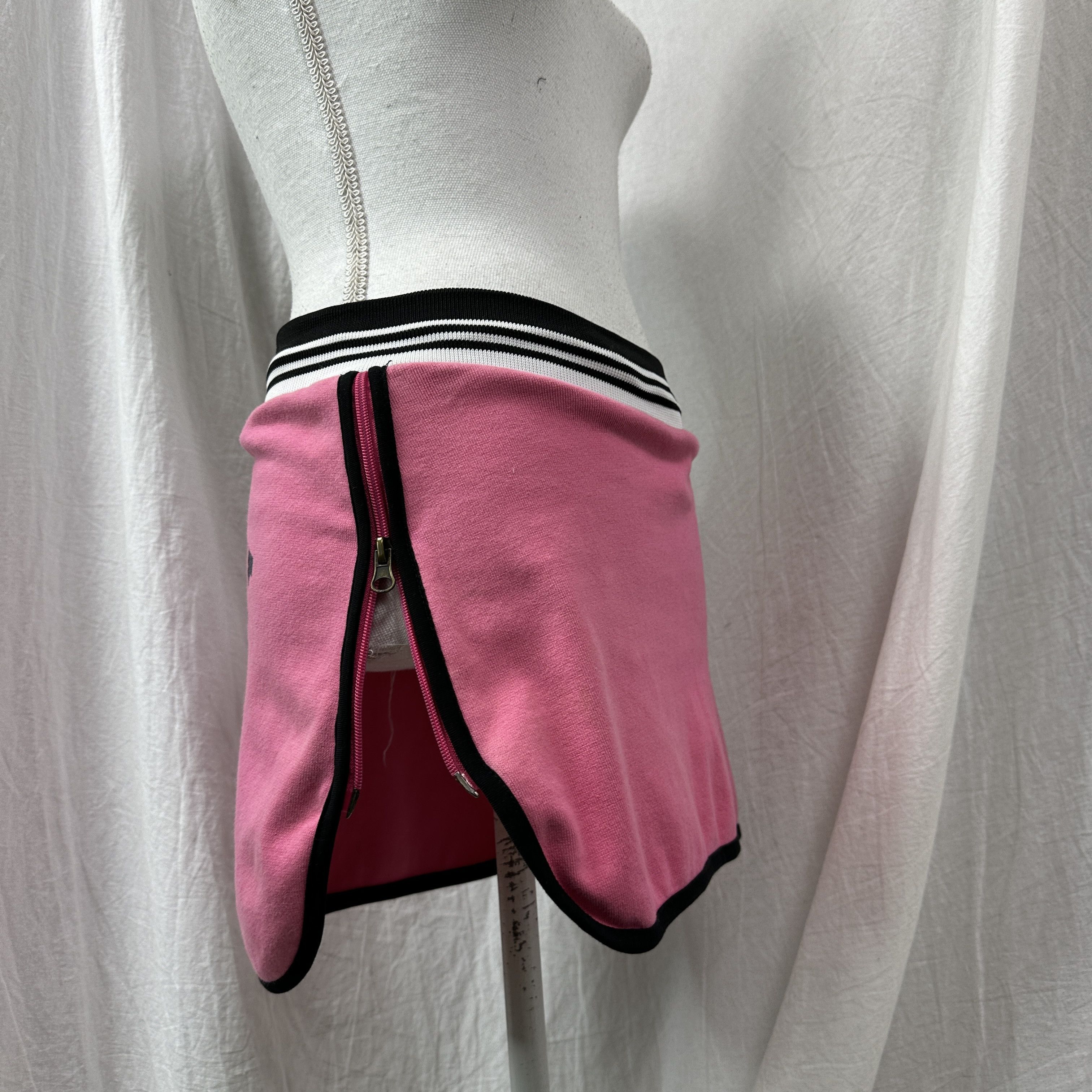 Playboy Vintage Casual Streetwear Preppy Playboy Mini Skirt Y2K Size 25" / US 0 / IT 36 - 5 Thumbnail