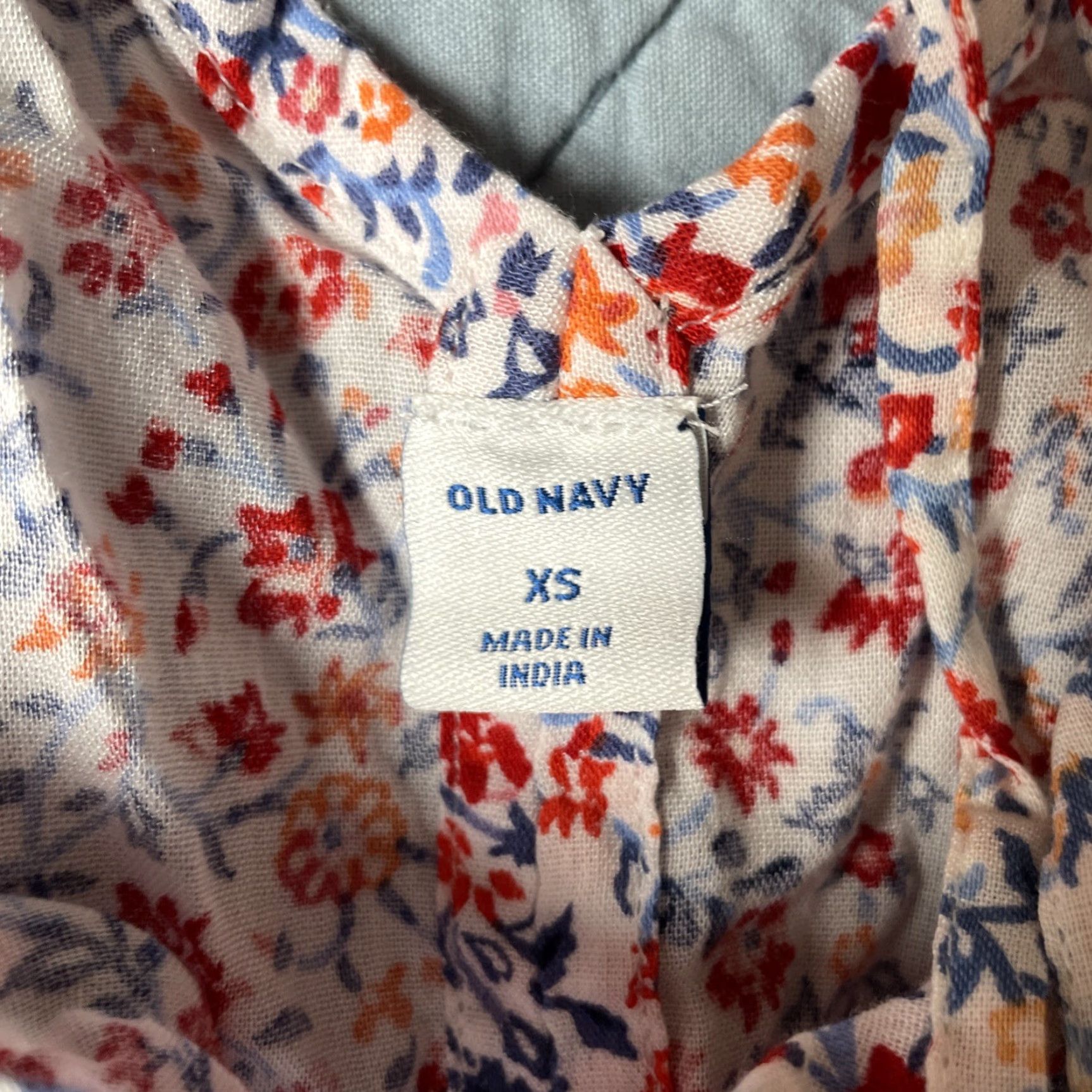 Old Navy Old Navy Women's XS Floral Tiered Tie Back Flutter Blouse NWT Size XS / US 0-2 / IT 36-38 - 7 Thumbnail