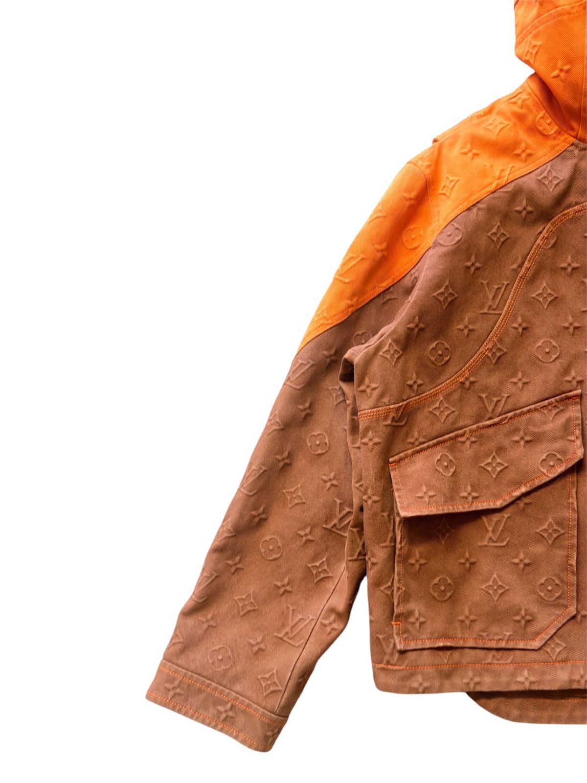Louis Vuitton Louis Vuitton Carpenter 54 Hooded Denim Jacket 3D Monogram Size US L / EU 52-54 / 3 - 4 Thumbnail