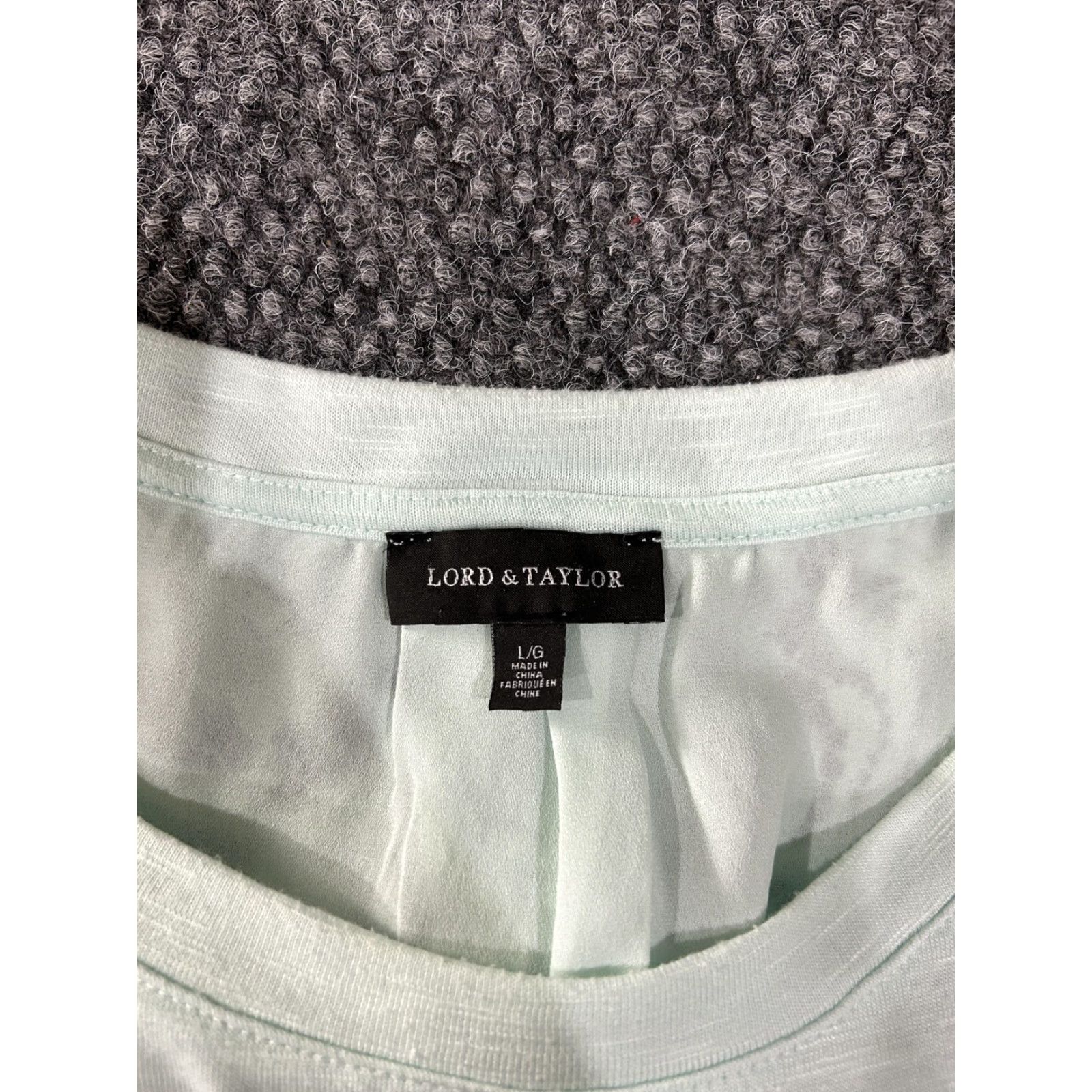 Lord & Taylor LORD & TAYLOR Shirt Womens Large Mint Green Lace Back Long Sleeve Blouse Size L / US 10 / IT 46 - 3 Thumbnail