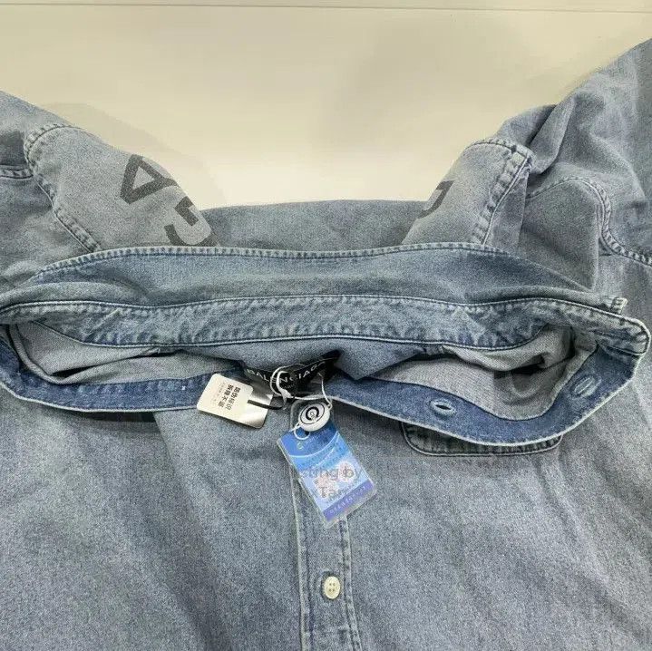 Balenciaga Balenciaga Denim Long Sleeve Button. Size US M / EU 48-50 / 2 - 4 Thumbnail