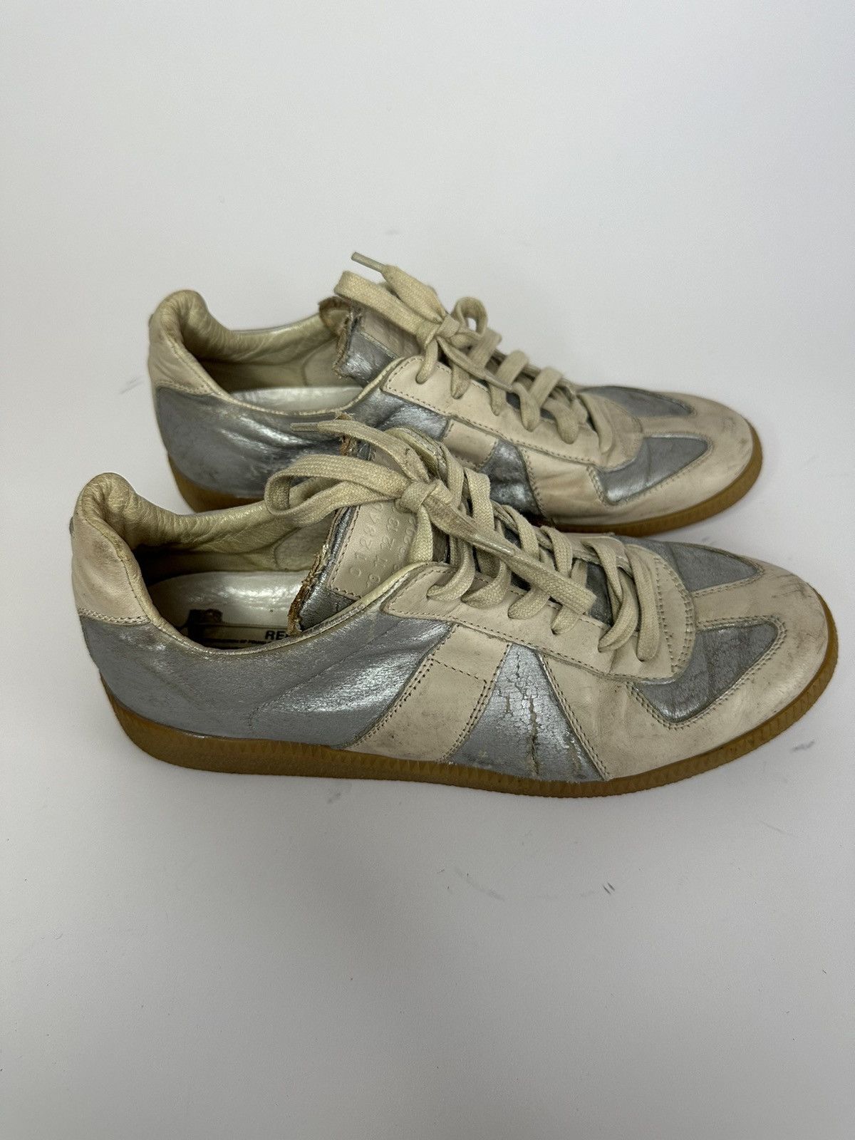 Maison Margiela MAISON MARGIELA CLASSIC REPLICA SNEAKER Size 39 EU Size US 6.5 / EU 39-40 - 2 Thumbnail