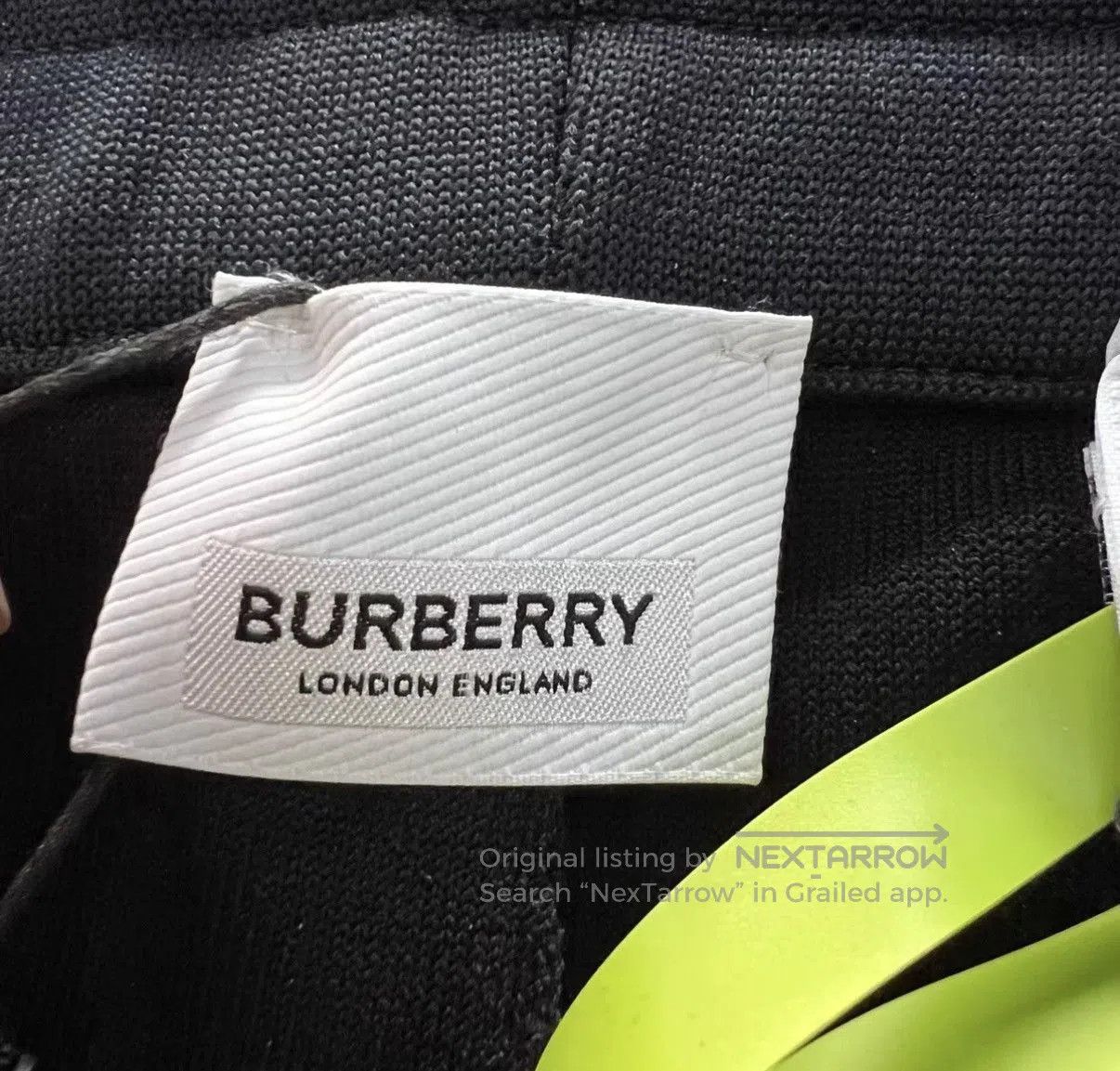 Burberry Black Striped Side Elastic Waist Sweatpants Size 36. Size US 36 / EU 52 - 3 Thumbnail