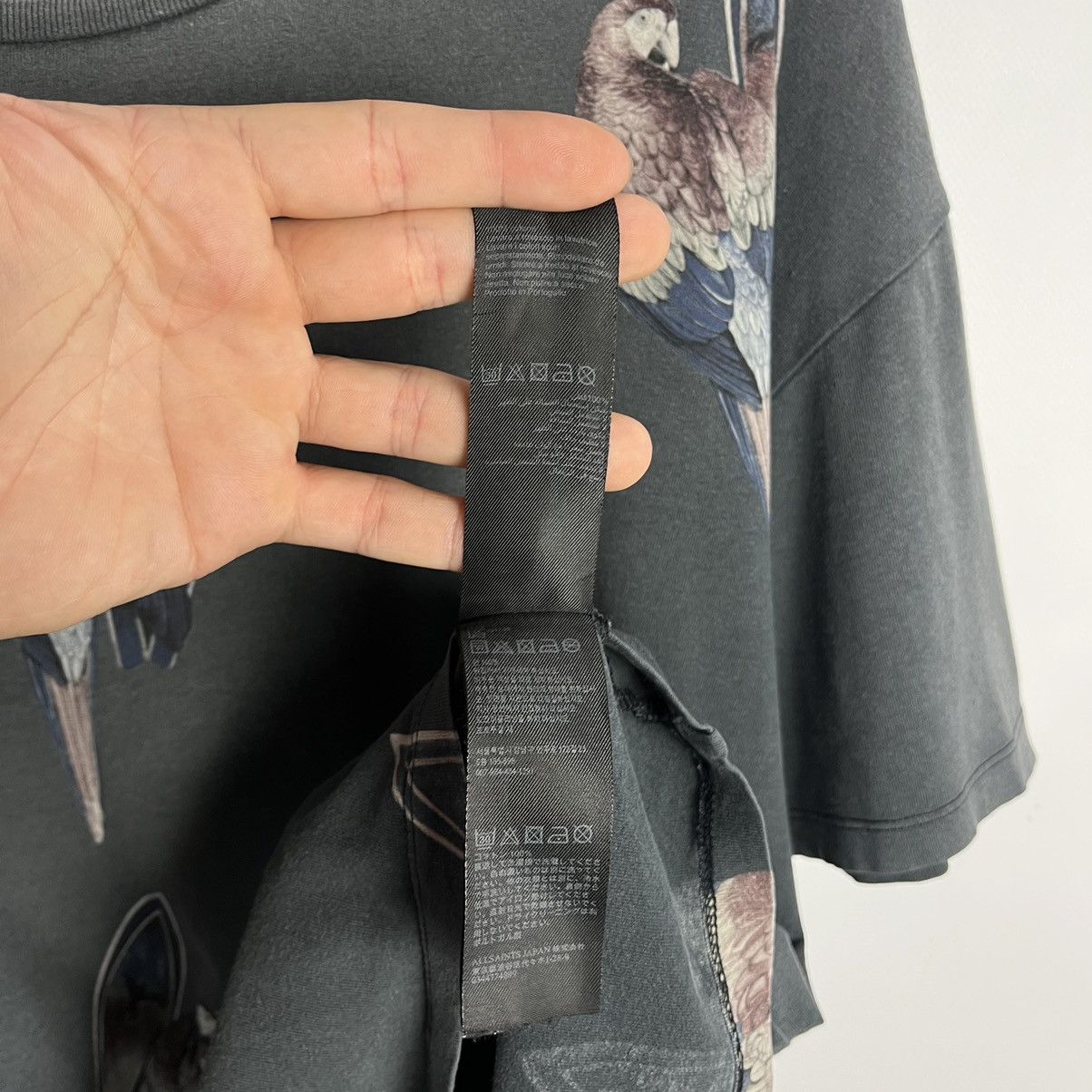Allsaints Designer Allsaints surfin bird oversize fit y2k tee Size US M / EU 48-50 / 2 - 10 Thumbnail