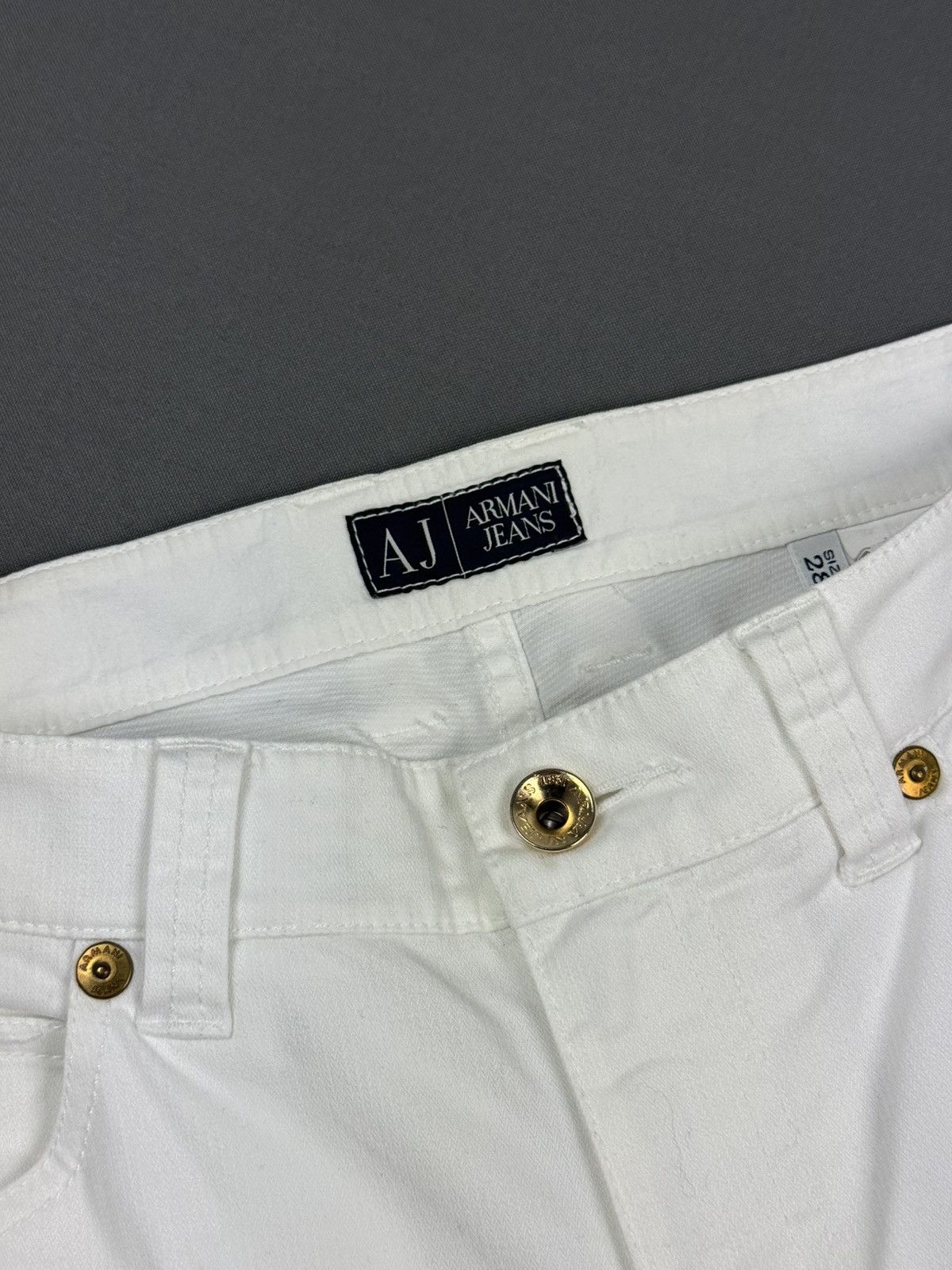 Armani Y2K Vintage Armani Jeans Basic White Women’s Pants Size 30" / US 8 / IT 44 - 7 Thumbnail