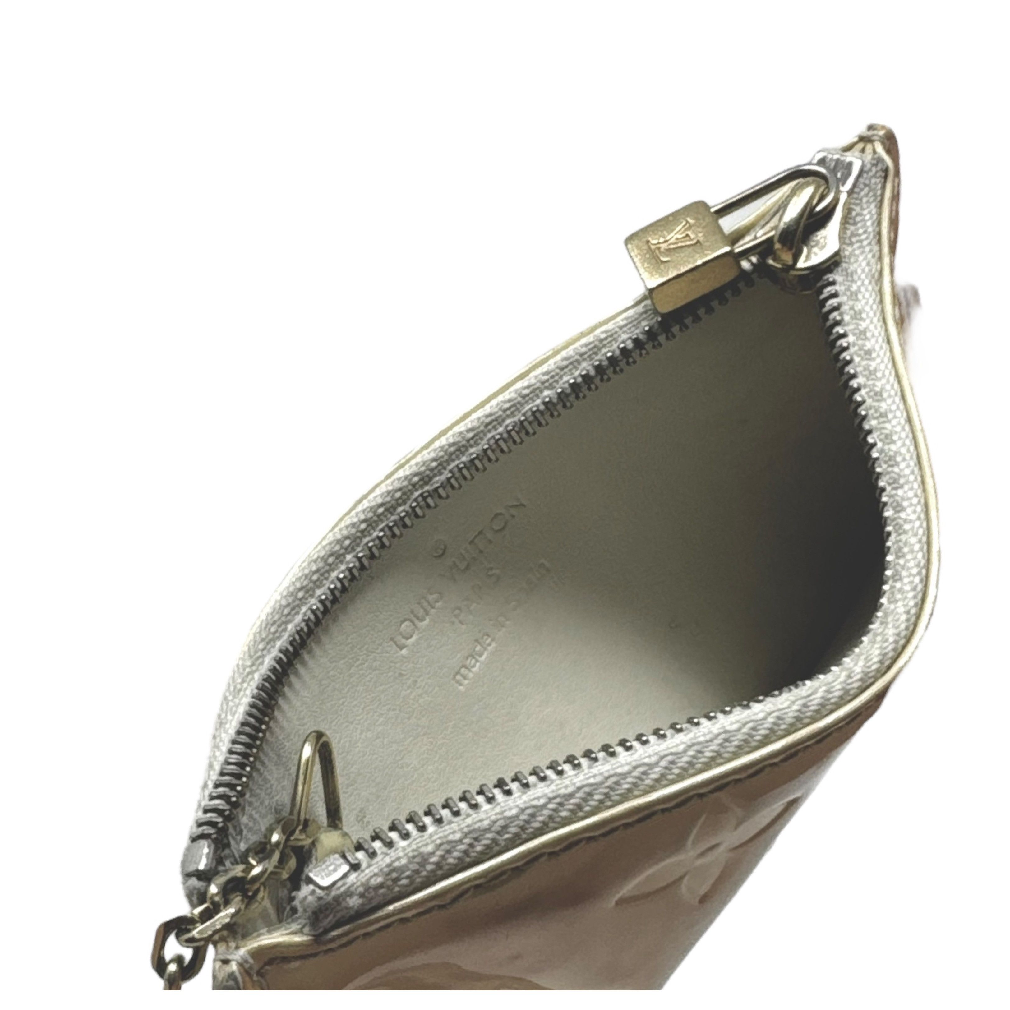 Louis Vuitton Louis Vuitton Vernis Leather Key Cles Size ONE SIZE - 5 Thumbnail