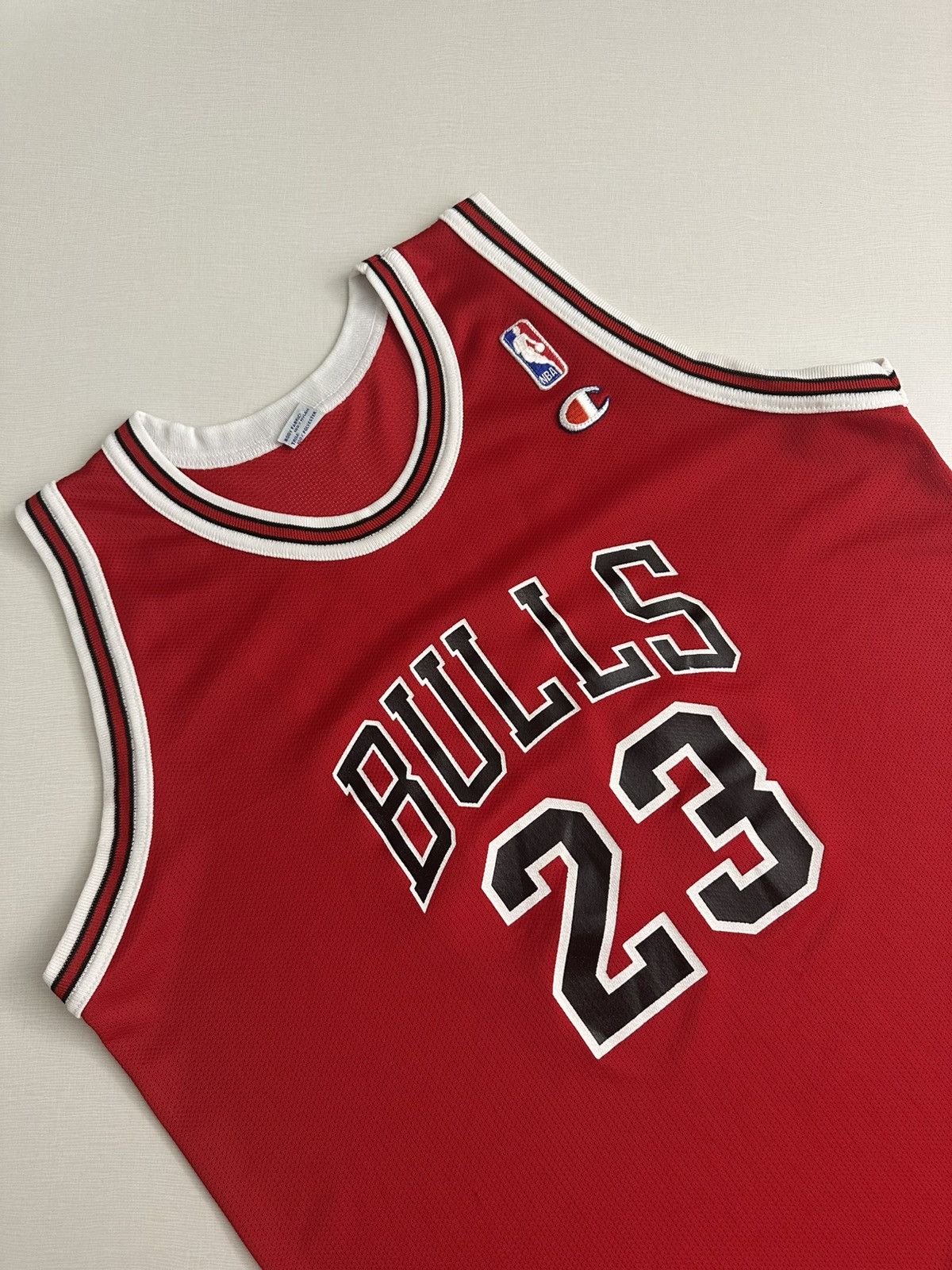 Champion × NBA × Vintage 90s Chicago Bulls Michael Jordan Champion Jersey Youth XL Size US XL / EU 56 / 4 - 5 Thumbnail