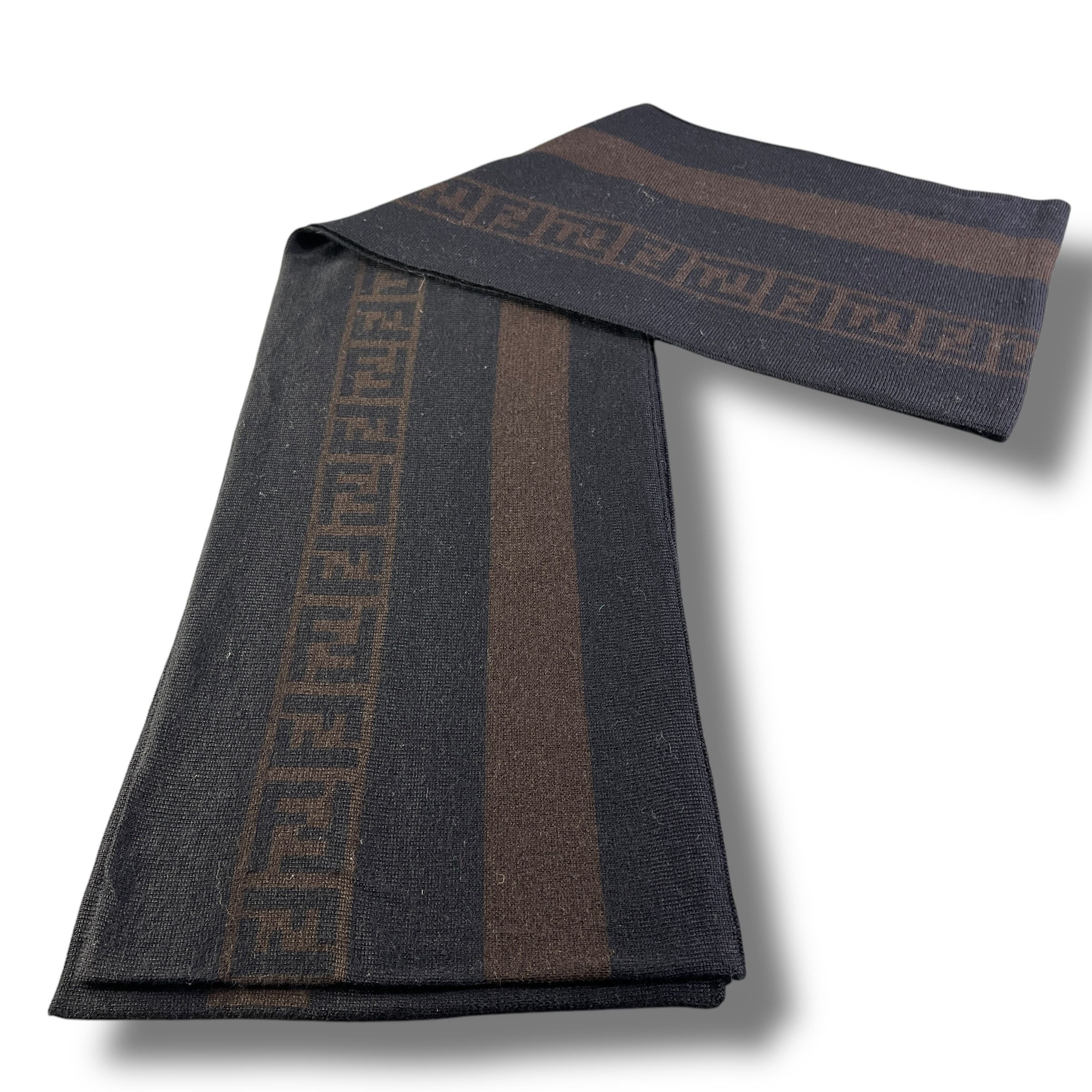 Fendi Fendi Scarf / Muffler / Neckwear T1084 Size ONE SIZE - 3 Thumbnail