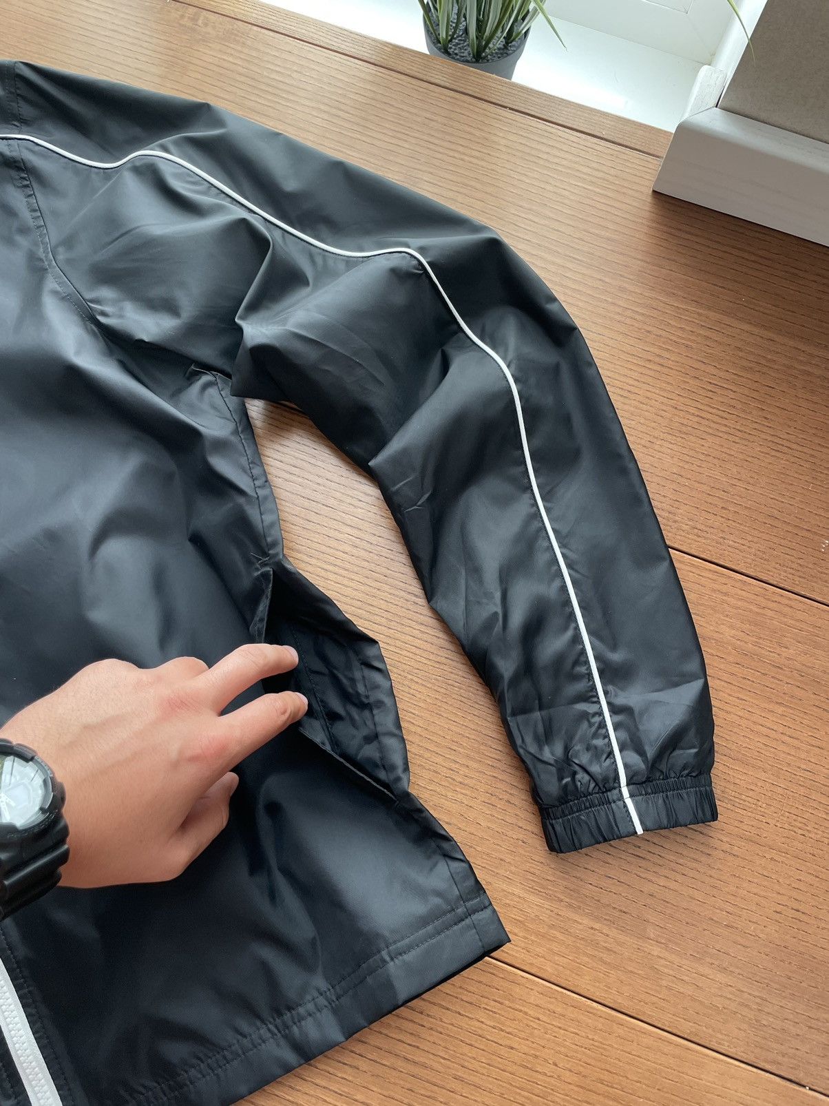 Designer × Nike Vintage Nike Swoosh Drill Nylon Tracking Track Jacket Bomber Size US M / EU 48-50 / 2 - 9 Thumbnail