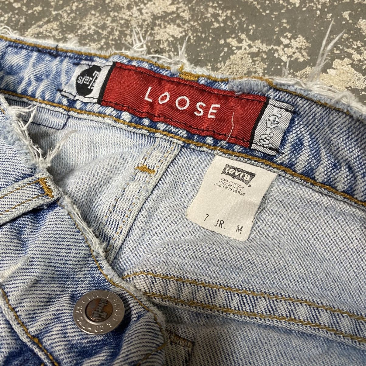 Levi's × Vintage Vintage Levi’s Silvertab Loose Light Wash BaggyJeans USA 90s Size US 28 / EU 44 - 3 Thumbnail