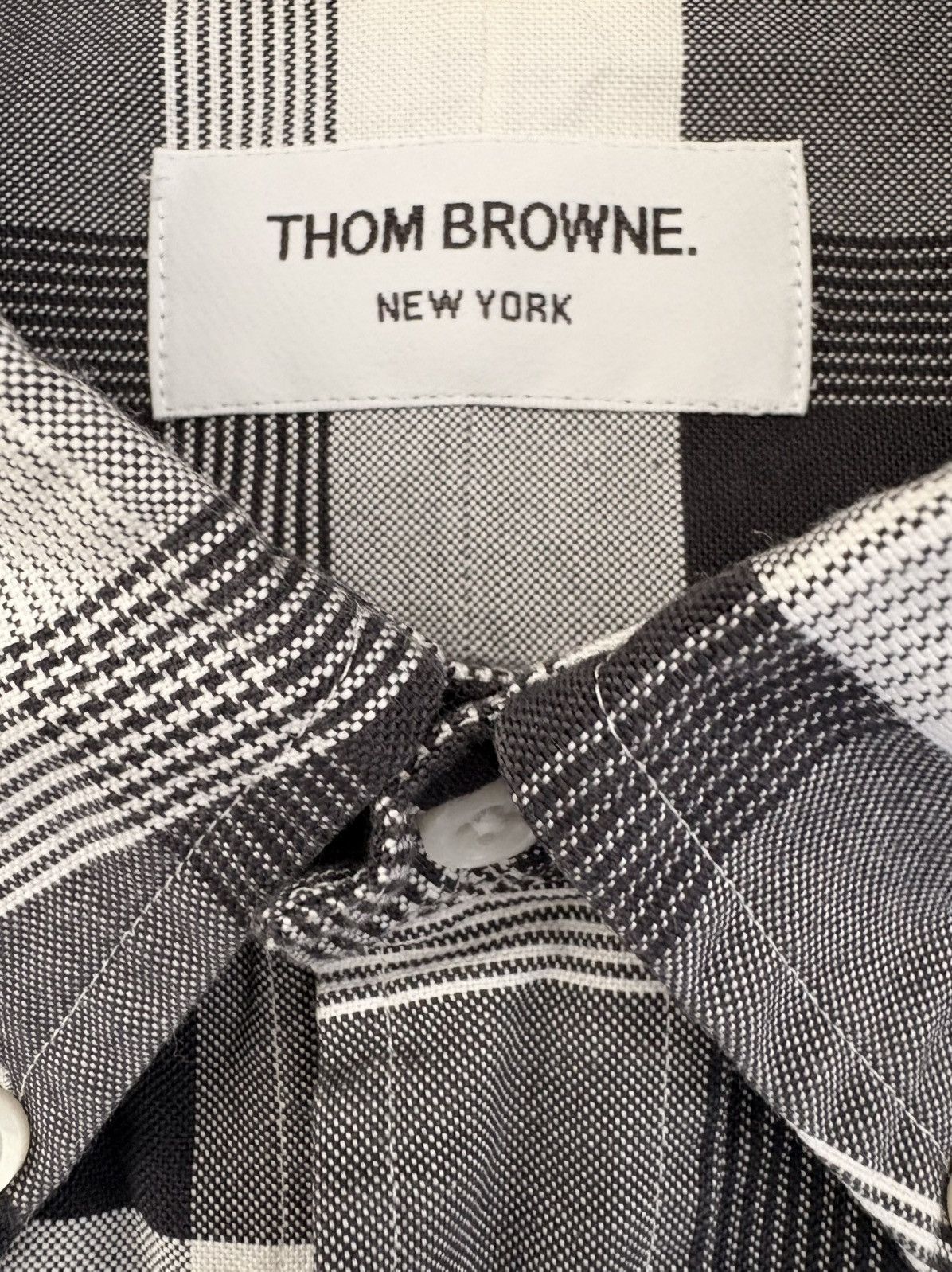 Thom Browne Thom Browne Button Down 4 Stripes Size US L / EU 52-54 / 3 - 12 Thumbnail