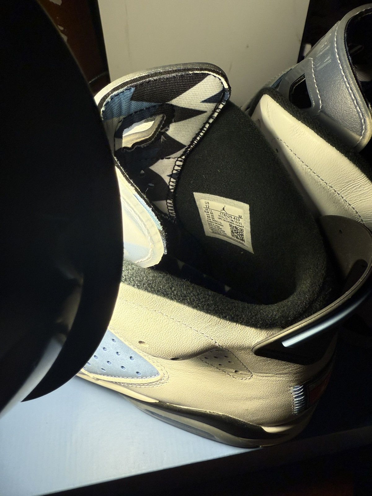 Jordan Brand Jordan 6 UNC Size US 12 / EU 45 - 5 Thumbnail