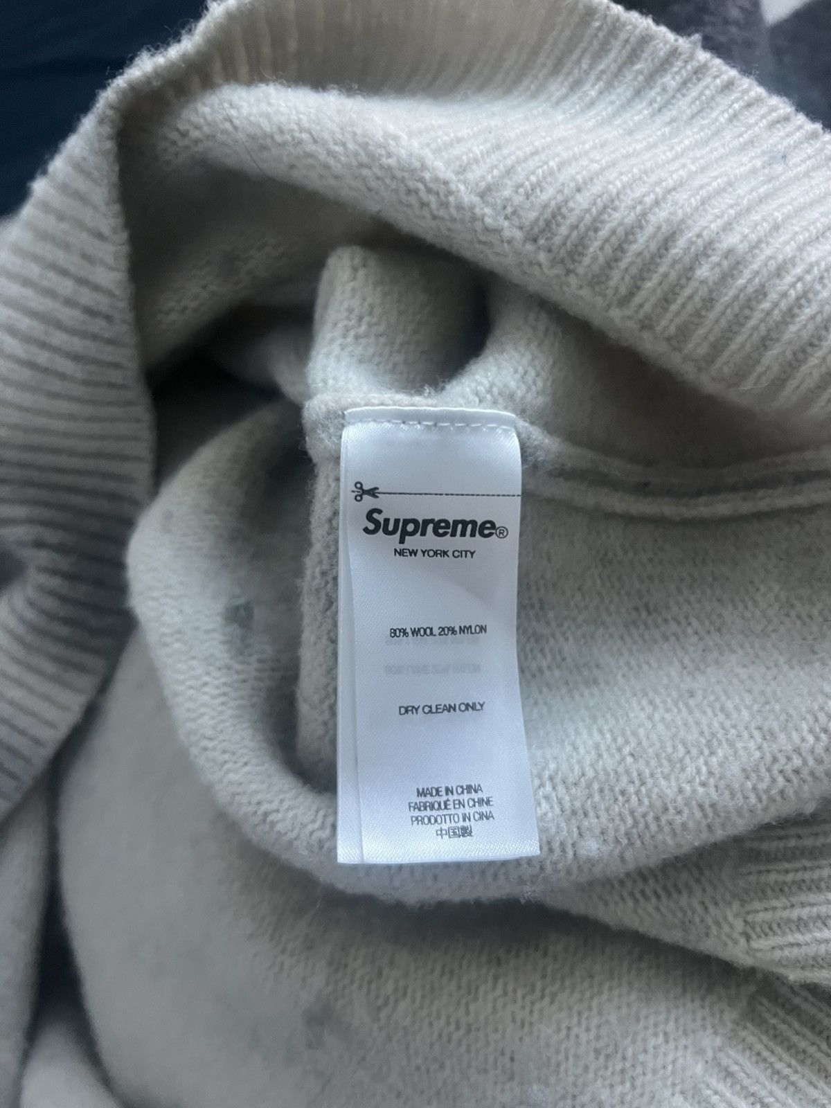 Supreme Supreme Blurred Logo Sweater | Grailed