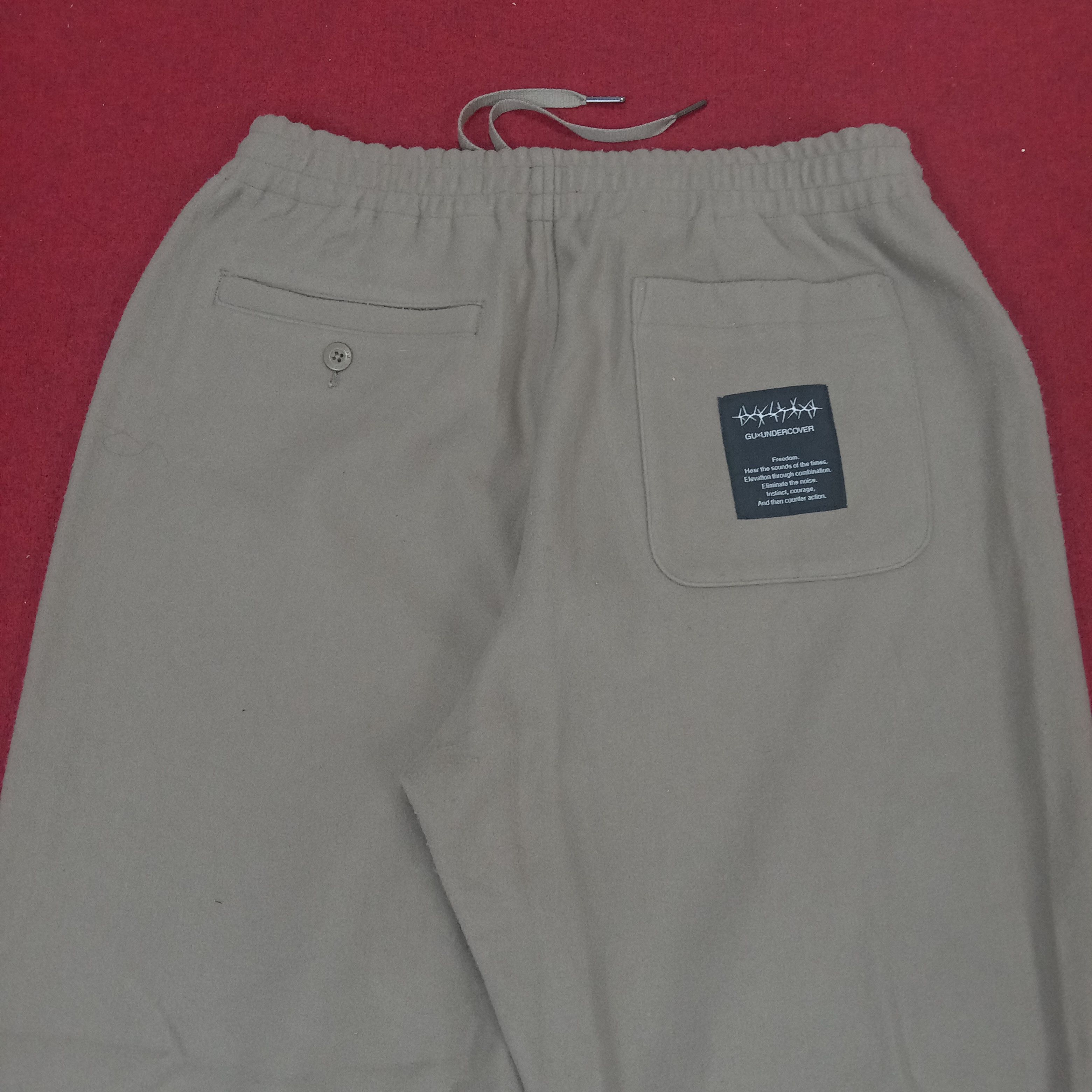 GU GU X Undercover Japanese Brand Streetwear Sweatpants Size US 30 / EU 46 - 5 Thumbnail