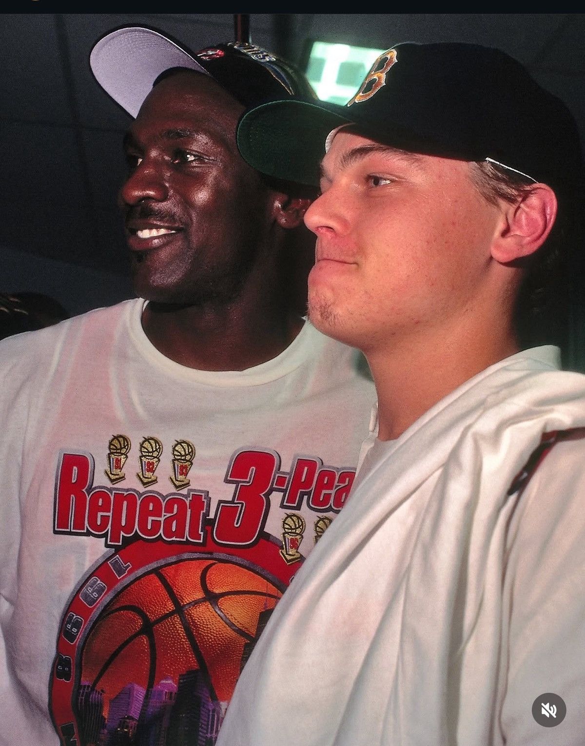 Starter 🇺🇸 Vintage 1998 Chicago Bulls Repeat 3 Peat Starter T-Shir Size US XXL / EU 58 / 5 - 2 Thumbnail