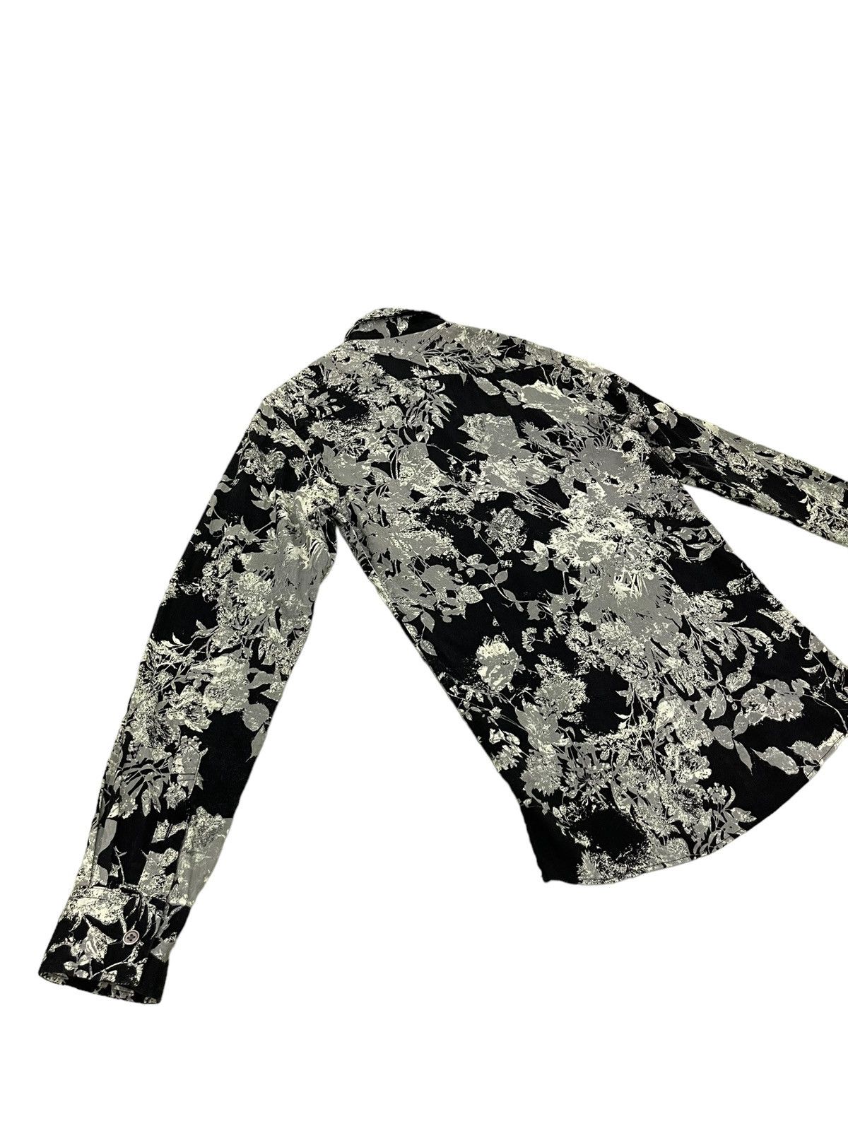 Tornado Mart Florals Shirt Tornado Mart Slim 5🟩6 Size US S / EU 44-46 / 1 - 11 Thumbnail