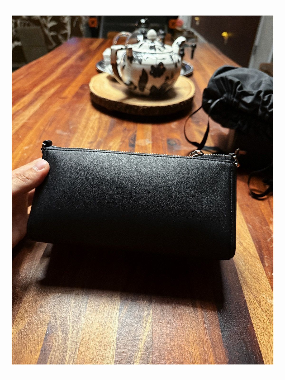 Other Sculptural Black Triangle Clutch – Modern Minimalist Luxury Size ONE SIZE - 4 Thumbnail