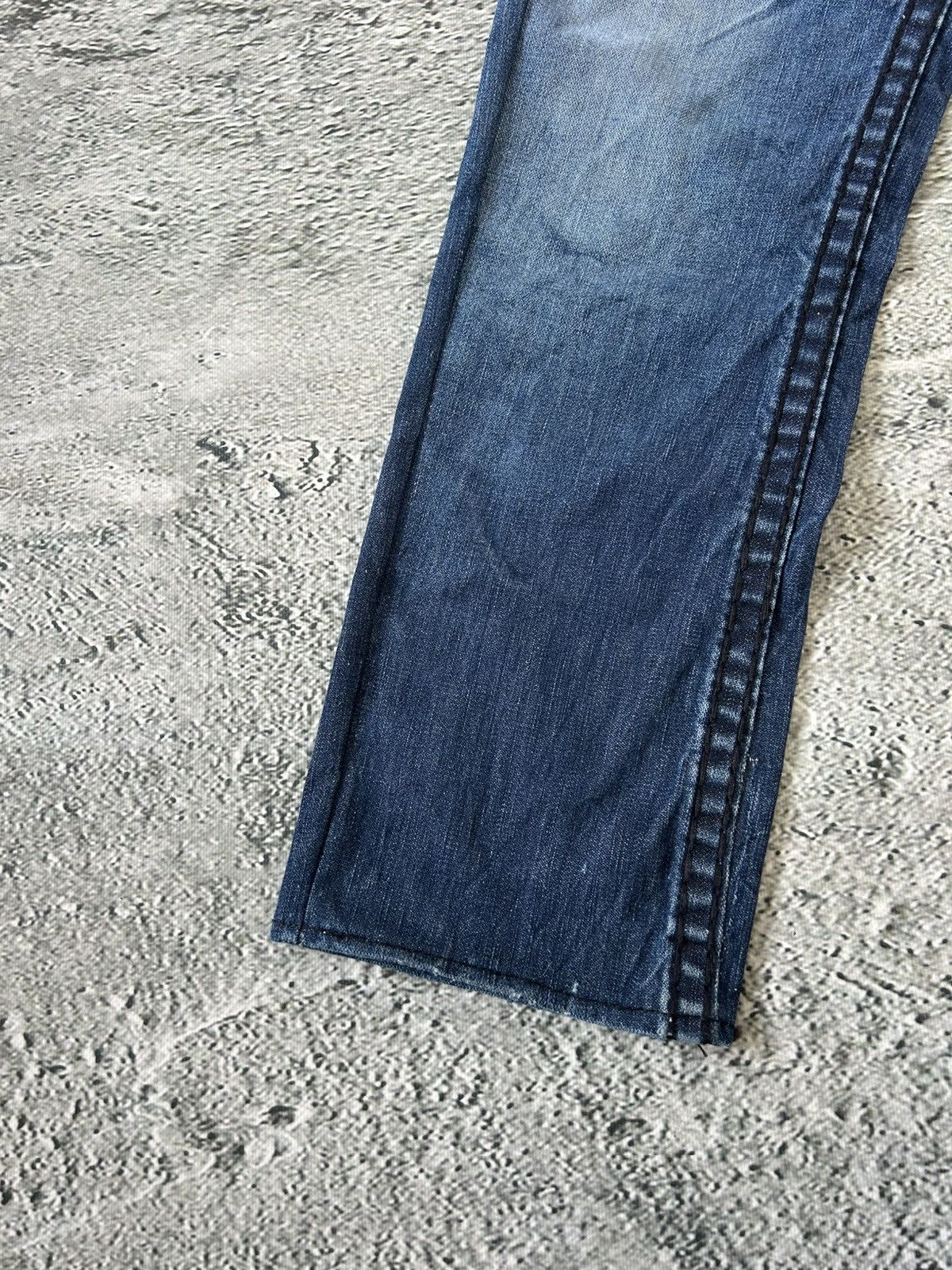 True Religion True Religion blue jeans black thick stitching Y2K Bobby Size US 33 - 13 Thumbnail