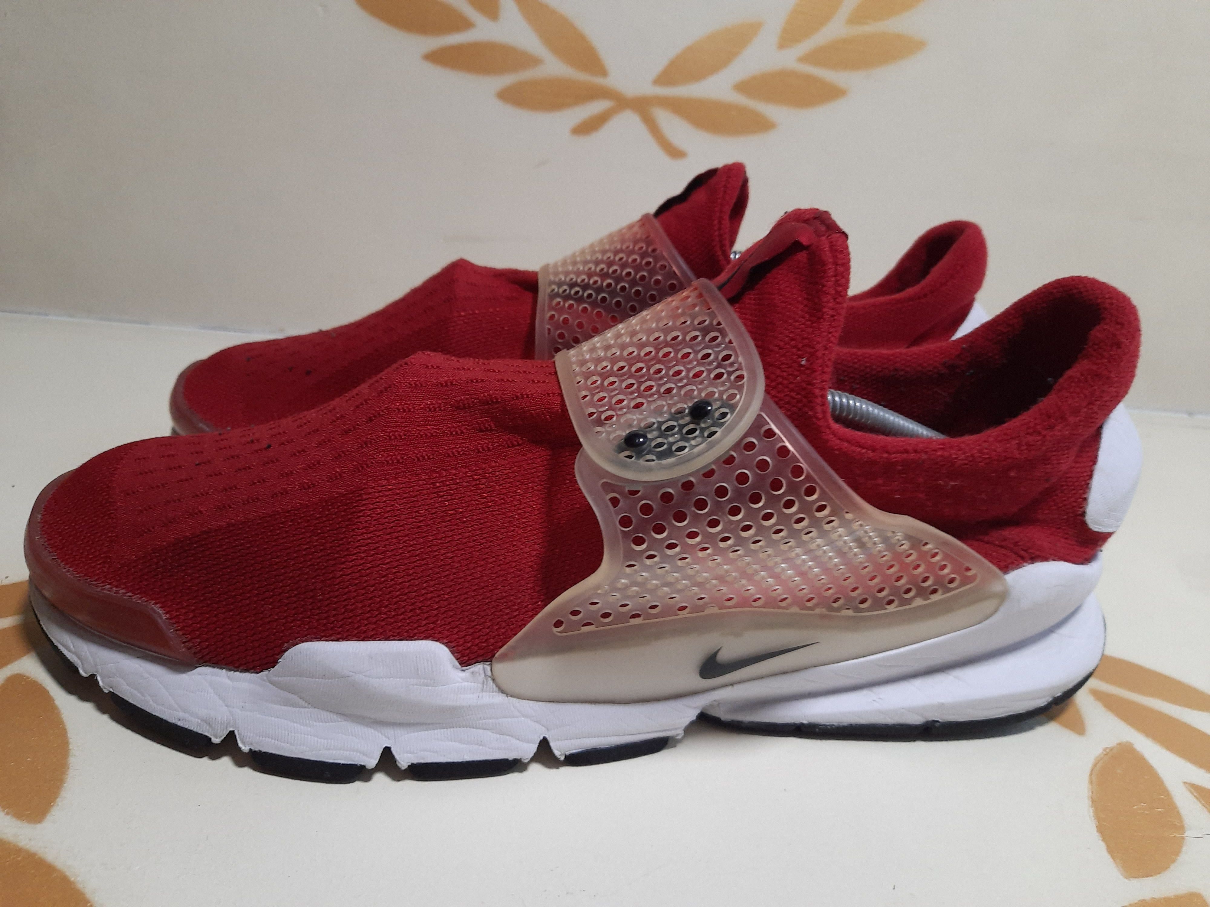 image of Nike Sock Dart Sp Men’S Red Mesh Running Athletic Shoes in Red White, Men's (Size 13)
