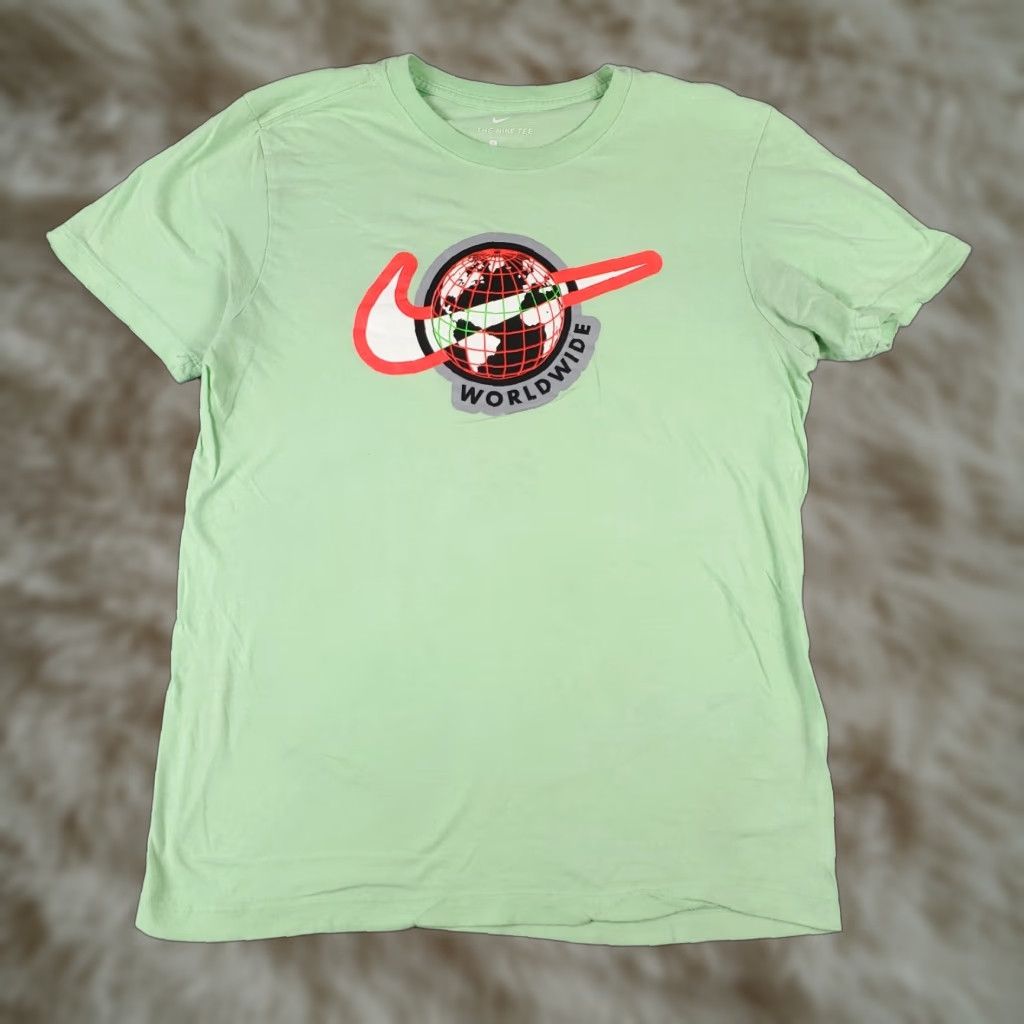 Nike Nike Dri-Fit Shirt Mens Size Small Green Casual Short Sleeve Graphic Modern Sports Size US S / EU 44-46 / 1 - 1 Thumbnail