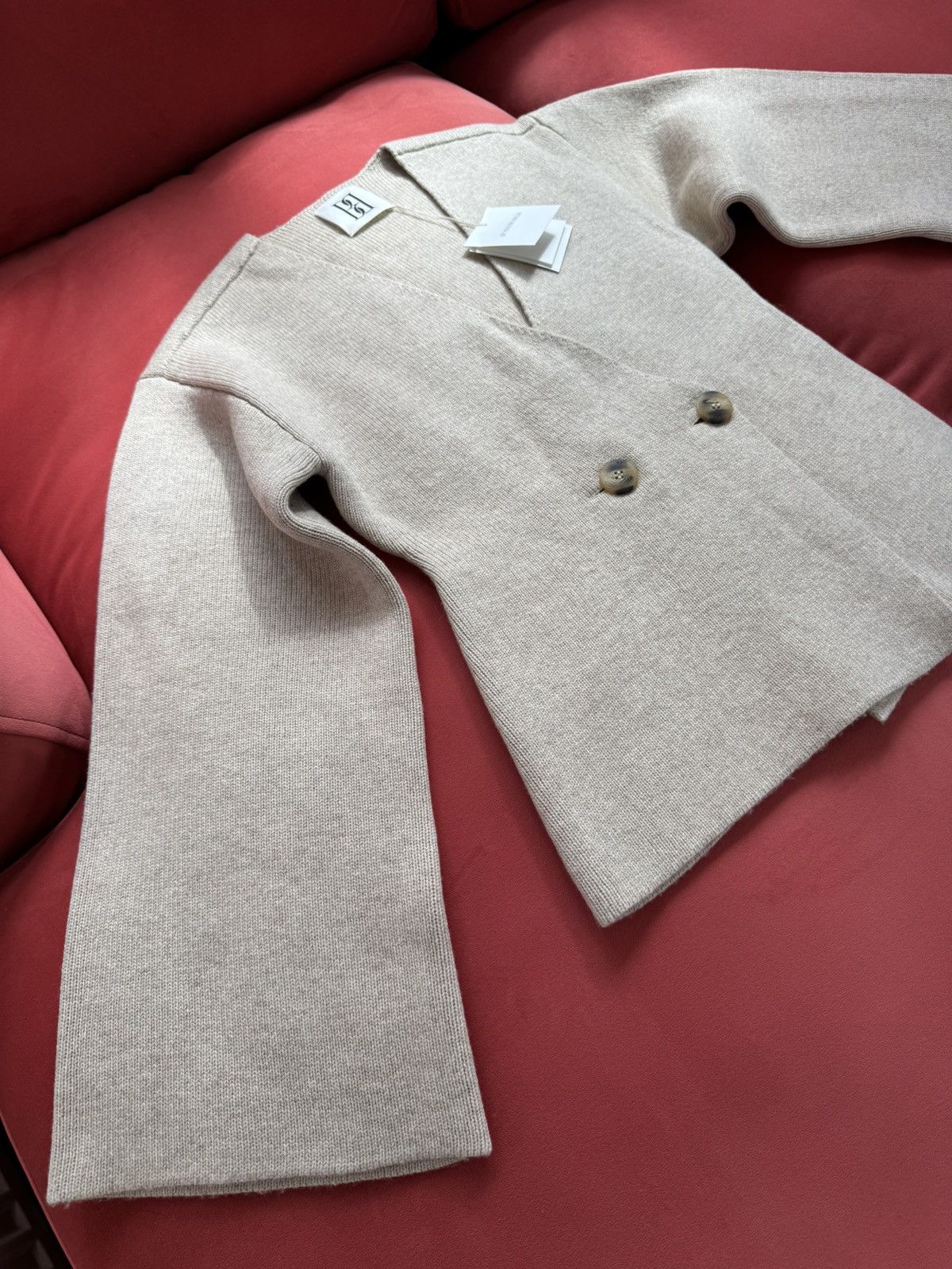 By Malene Birger By Malene Birger New structured knit cardigan, beige, size M Size M / US 6-8 / IT 42-44 - 8 Thumbnail