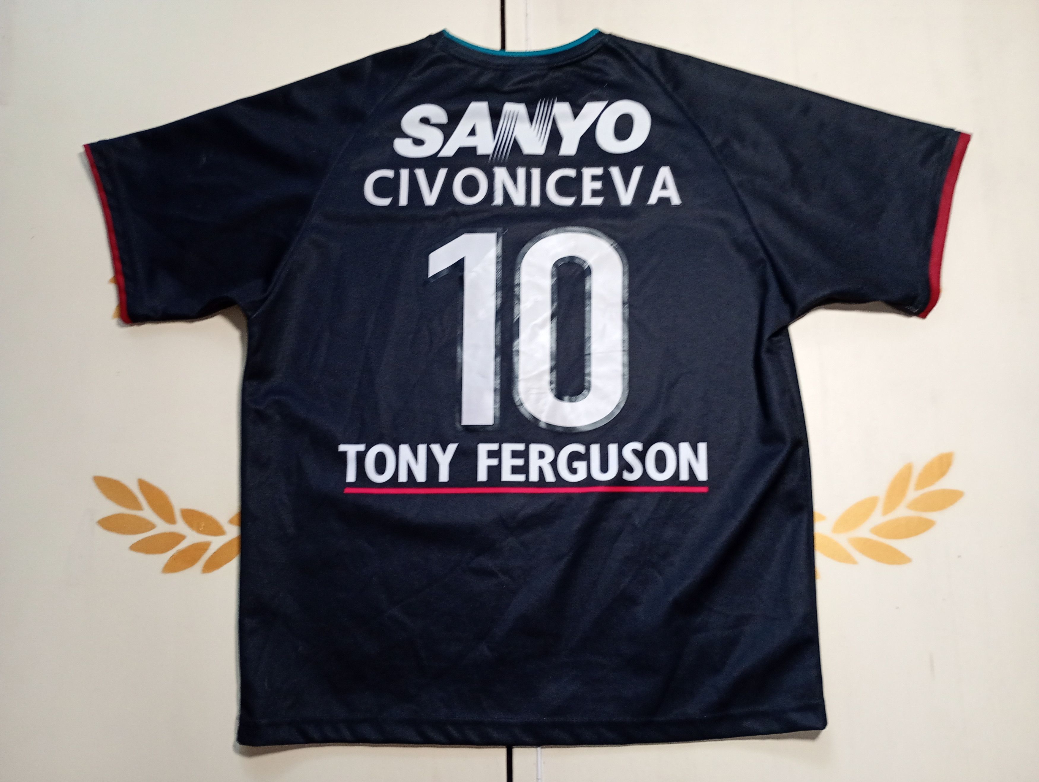 Vintage Penrith Panthers NRL Rugby Shirt 10 Tony Ferguson 2010 Size US XL / EU 56 / 4 - 14 Thumbnail