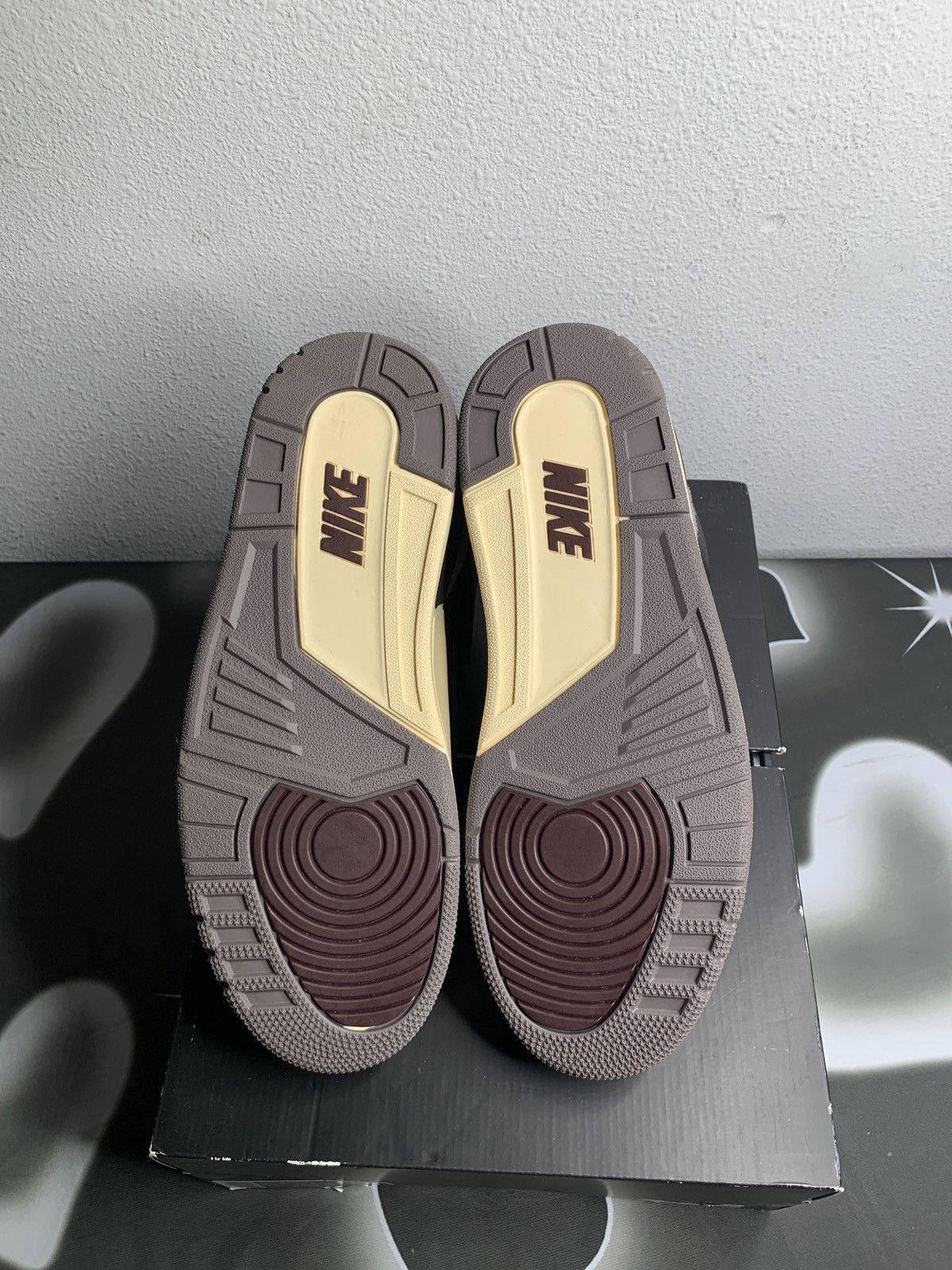 Nike A Ma Maniere X Air Jordan 3 Retro While you were sleeping Size US 11 / EU 44 - 6 Thumbnail