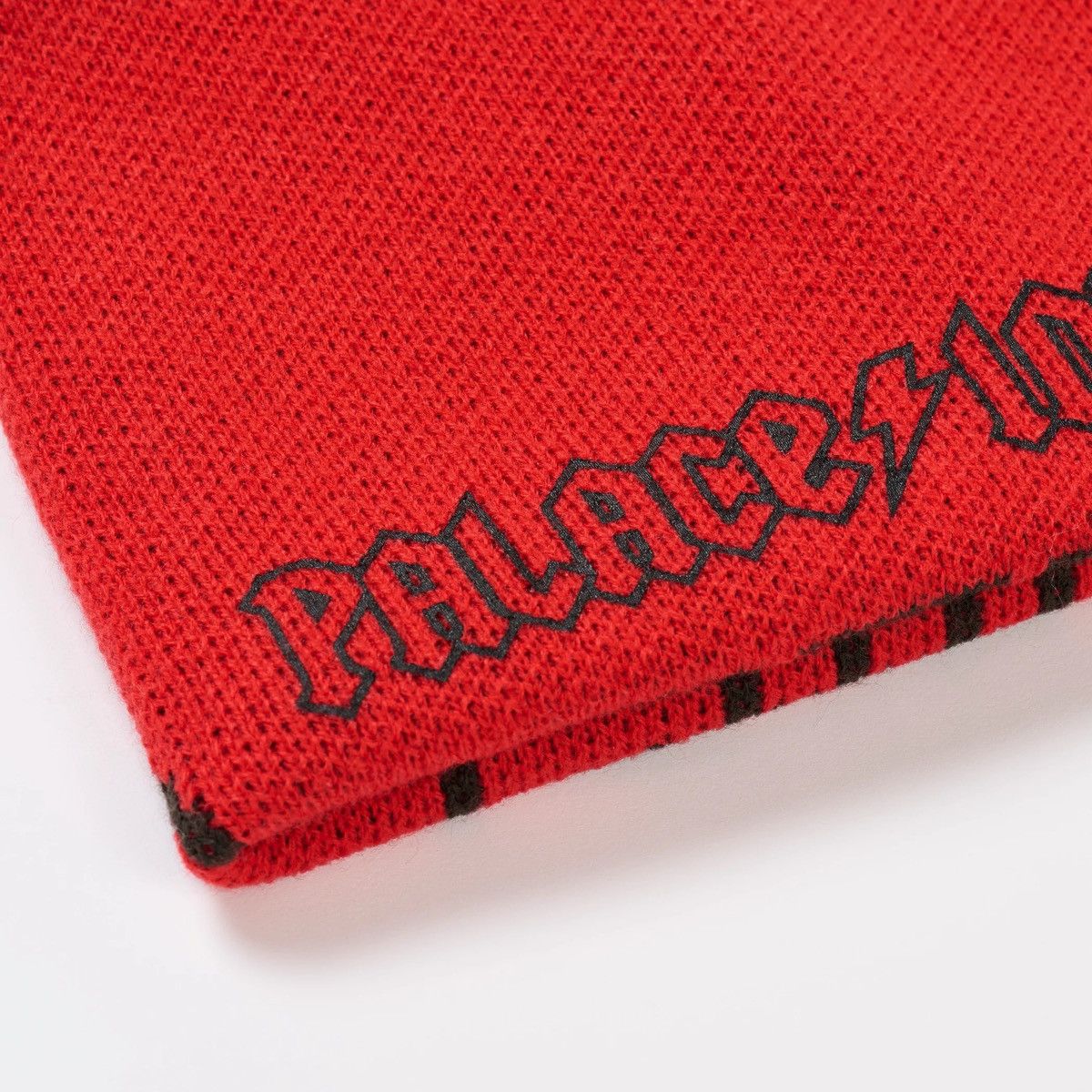 Palace Palace World Industries Reverso Beanie Red/Black Size ONE SIZE - 3 Thumbnail