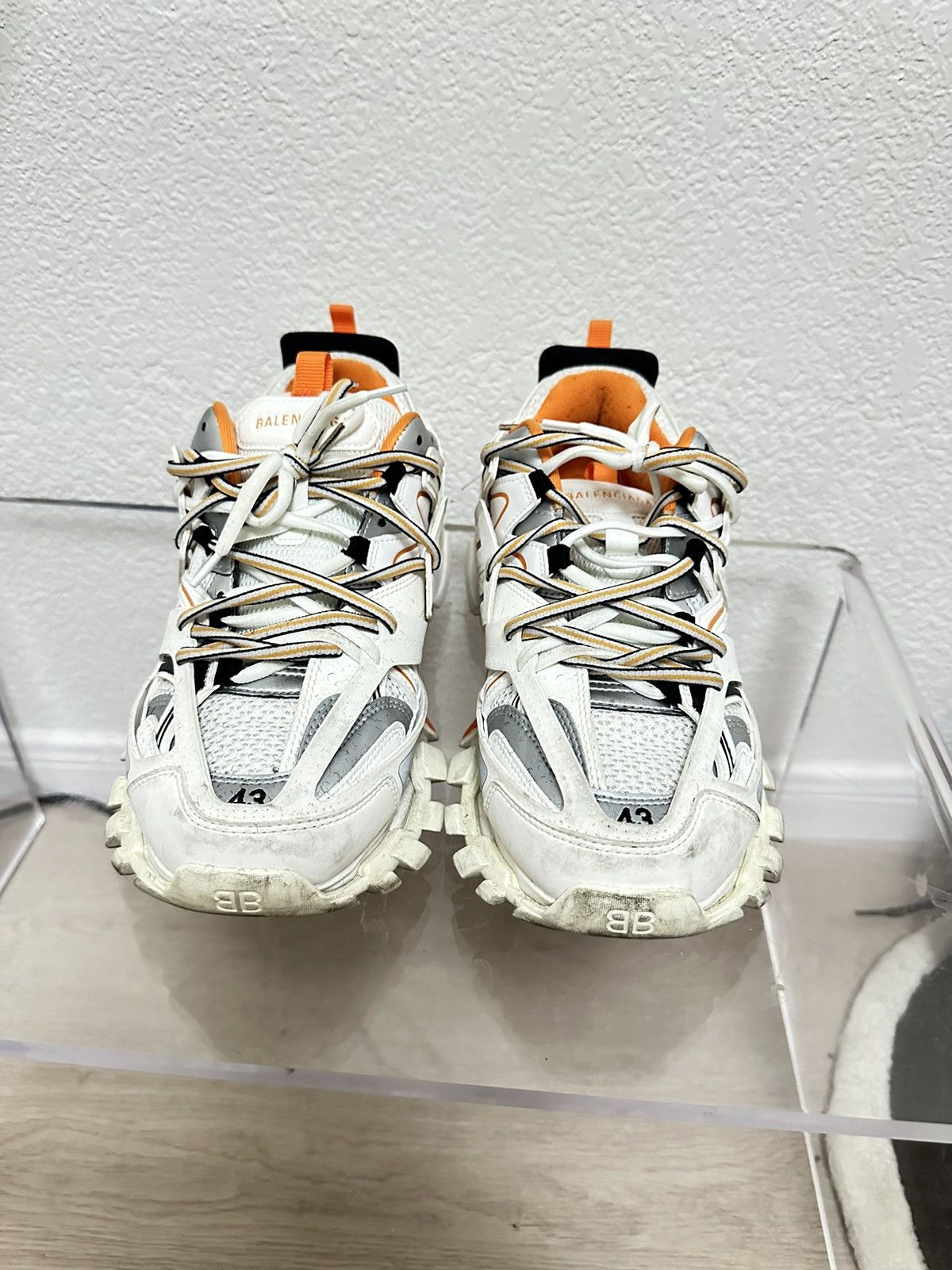 Balenciaga track