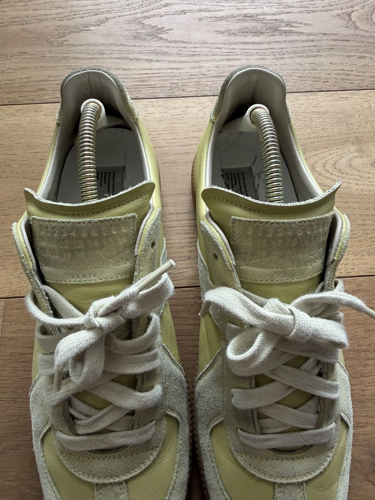 Maison Margiela Maison Margiela Replica Gat Size US 10.5 / EU 43-44 - 2 Thumbnail