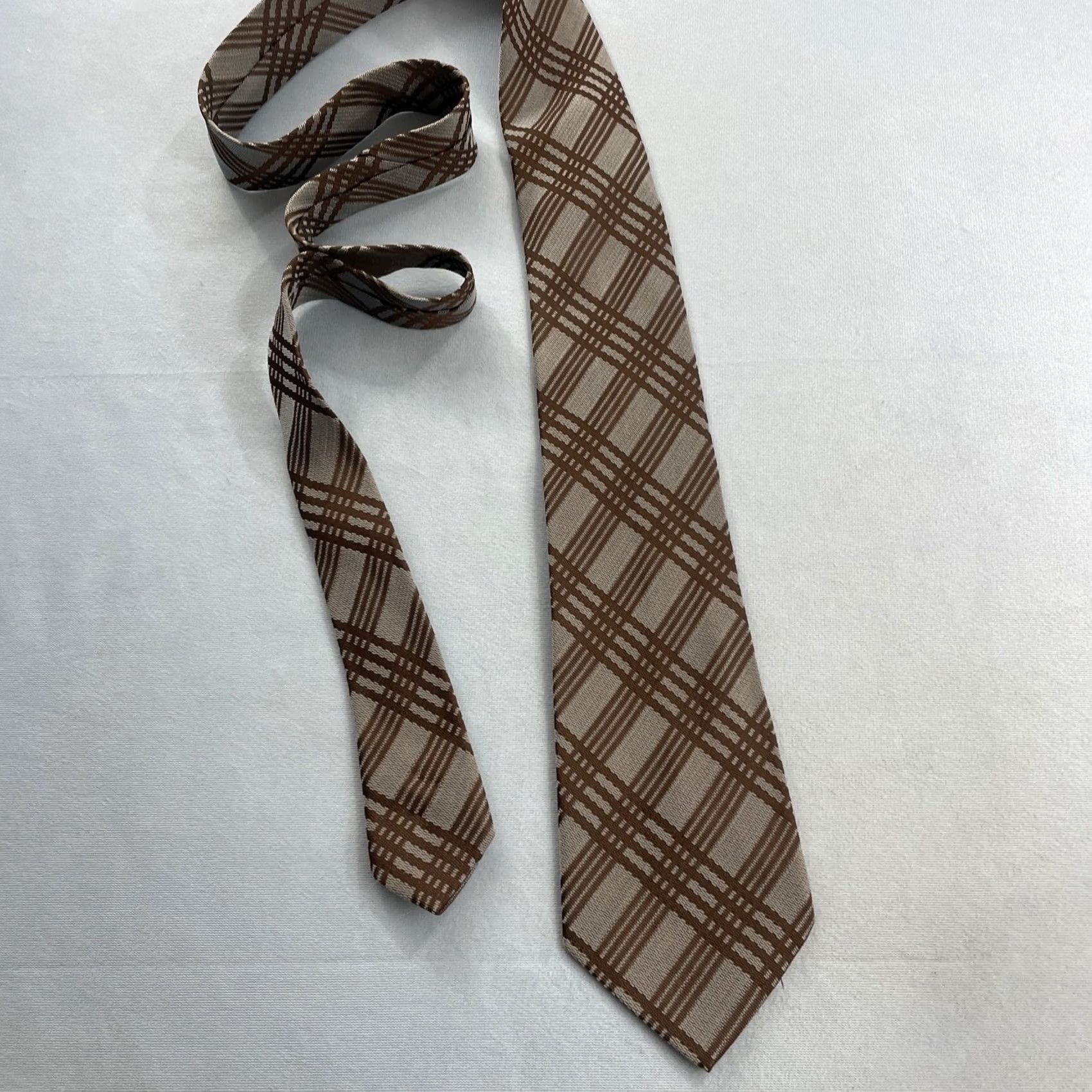 MCM vtg 1970s Woven Tie Textured Silver Gray Brown Cyber Plaid MCM Cowboy 3.5x58" Capsule Necktie Size ONE SIZE - 5 Thumbnail