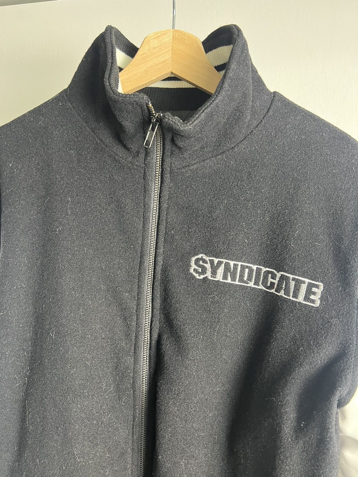 Syndicate × Vintage Vintage 2000s Syndicate LA Original Gangster Varsity Jackets Size US L / EU 52-54 / 3 - 4 Thumbnail