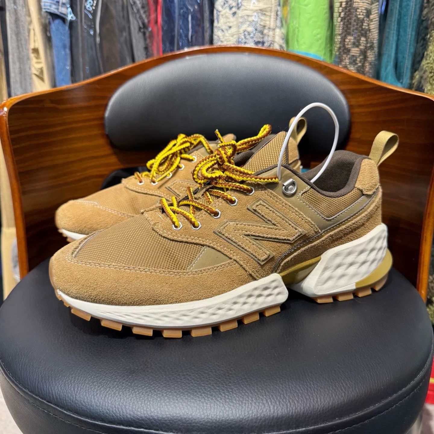 New Balance New Balance Brown Lowtop Sneakers 44 Men Size US 10.5 / EU 43-44 - 1 Thumbnail