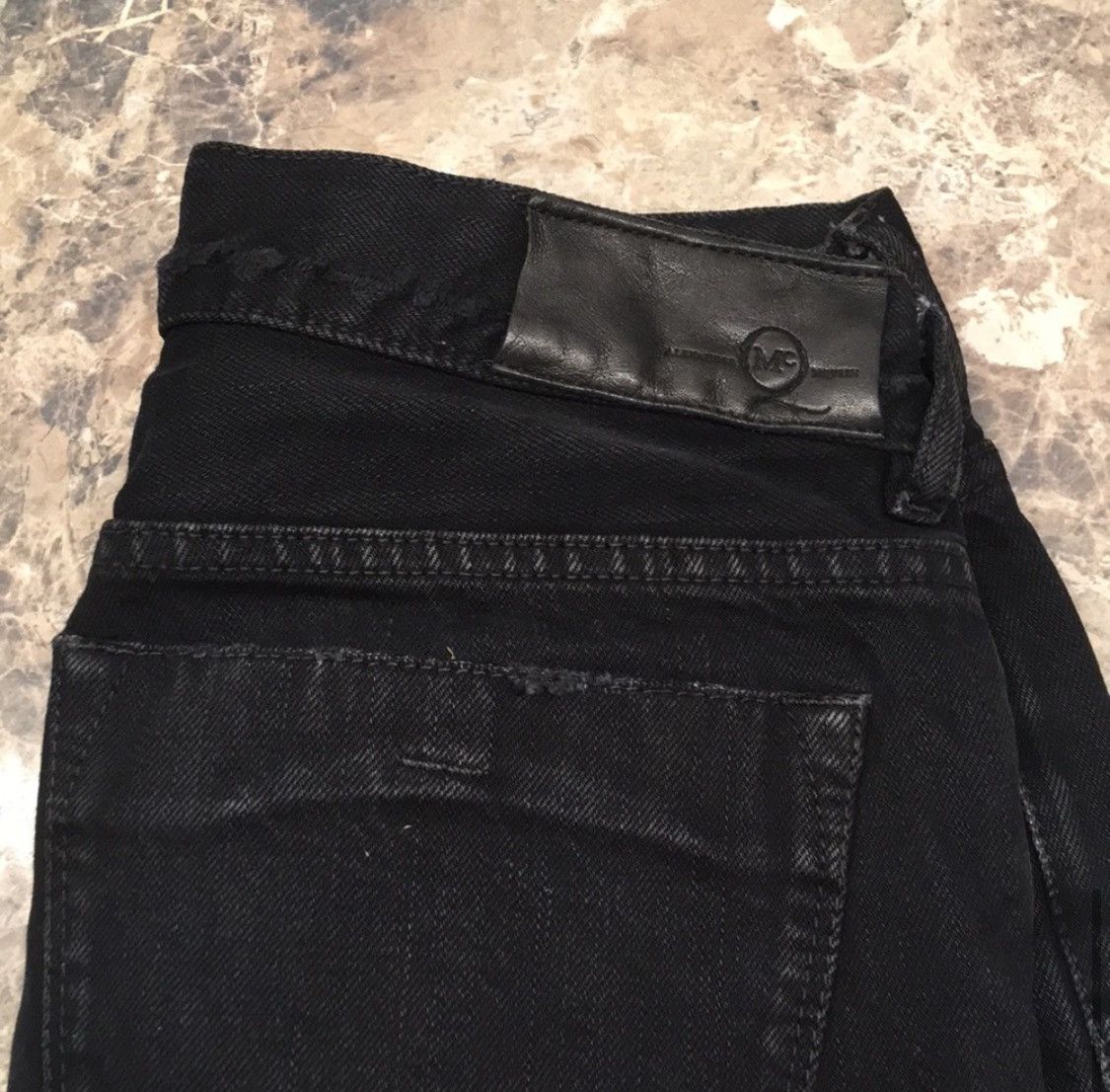 McQ Alexander McQueen McQ Alexander McQueen black slim distressed jeans Size US 28 / EU 44 - 6 Thumbnail