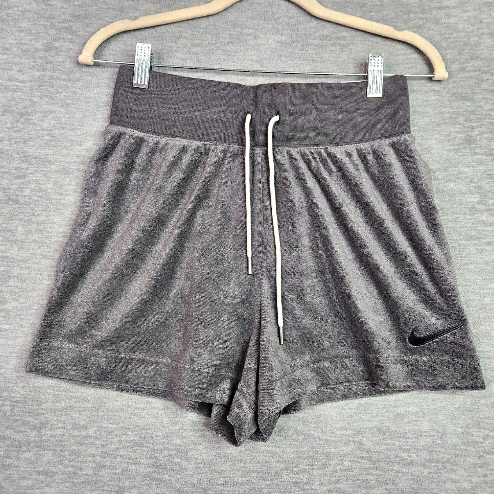 Nike Nike Women’s Lounge Shorts Gray Mid Rise 3” Athletic L New Size 36" / US 14 / IT 50 - 2 Thumbnail