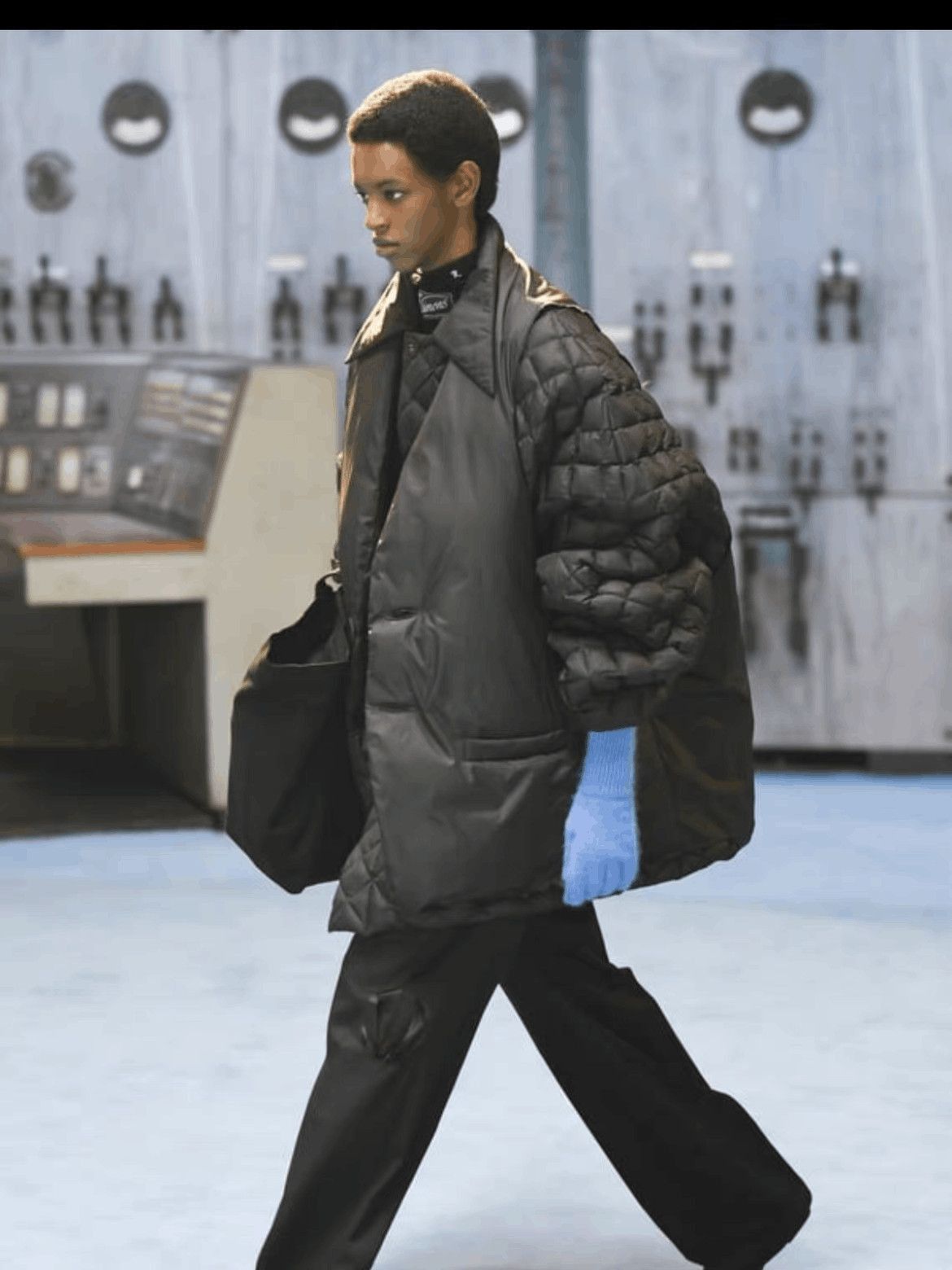 Raf Simons Sz 1 Raf Simons Front Puffer Oversized Vest-2507 Size US S / EU 44-46 / 1 - 5 Thumbnail