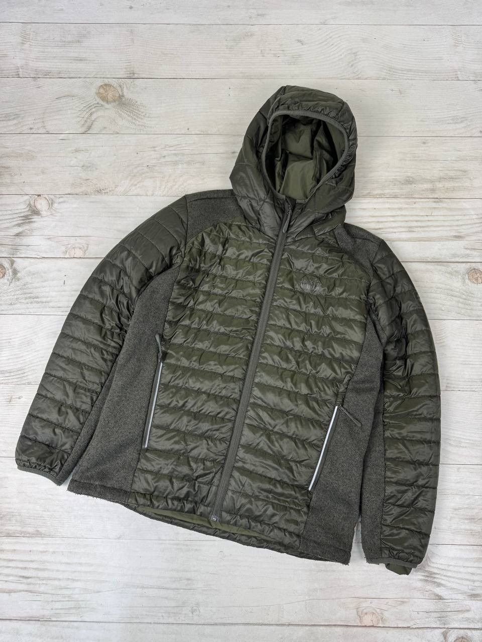 Jack Wolfskin Jack Wolfskin Puffer Jacket Hooded Stormlock Microguard Size US S / EU 44-46 / 1 - 1 Thumbnail
