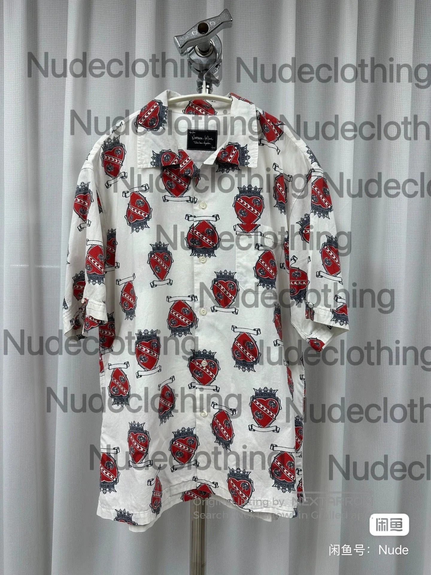Number (N)ine Multi Crest Print Short Sleeve Shirt. Size US XL / EU 56 / 4 - 1 Thumbnail