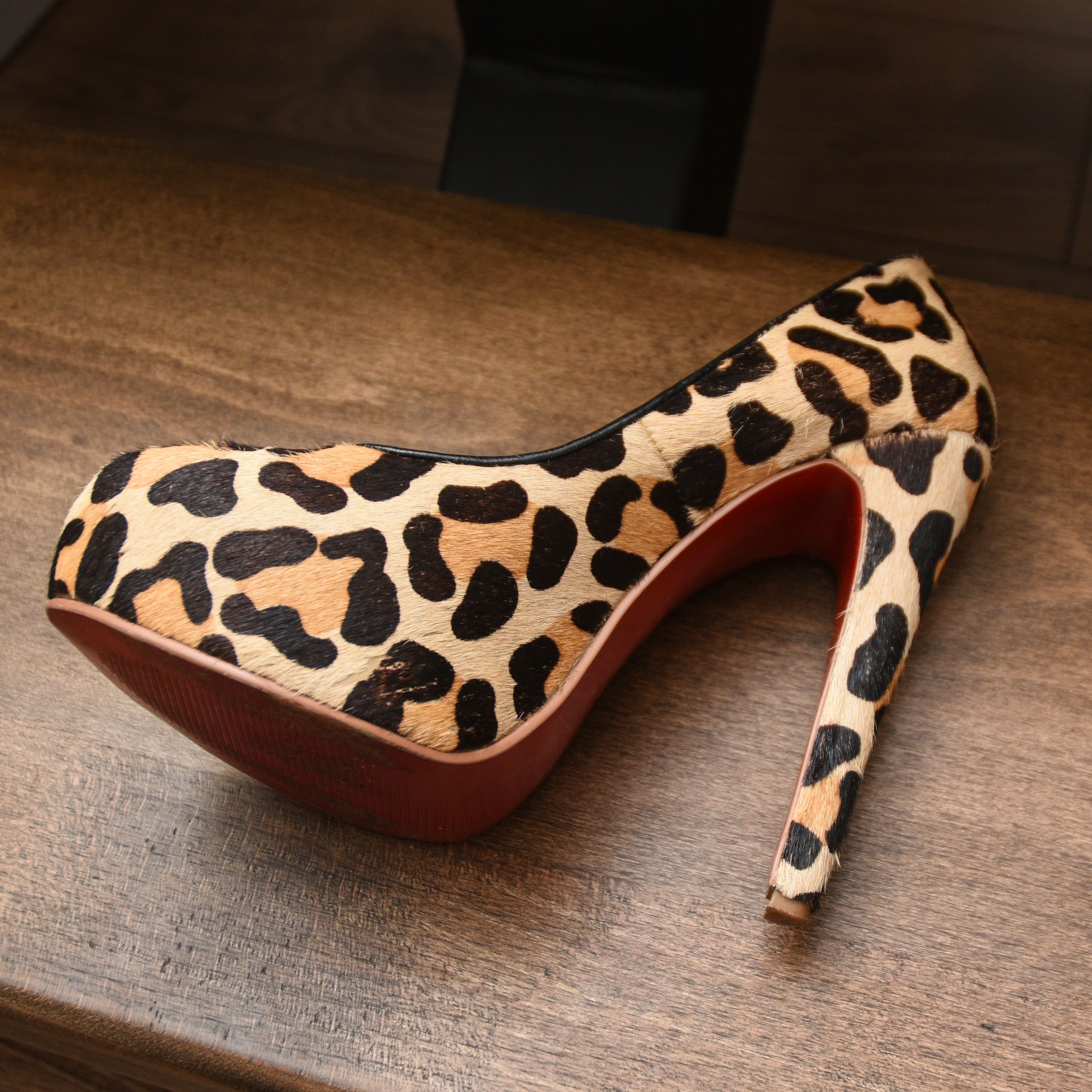 Christian Louboutin Christian Louboutin Leopard Calf Hair Platform Pumps Heels Size US 9 / IT 39 - 11 Thumbnail