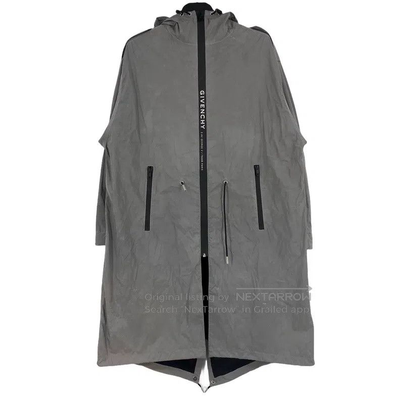 Givenchy Givenchy Reflective Zip-Up Letter Long Jacket Size US S / EU 44-46 / 1 - 1 Thumbnail