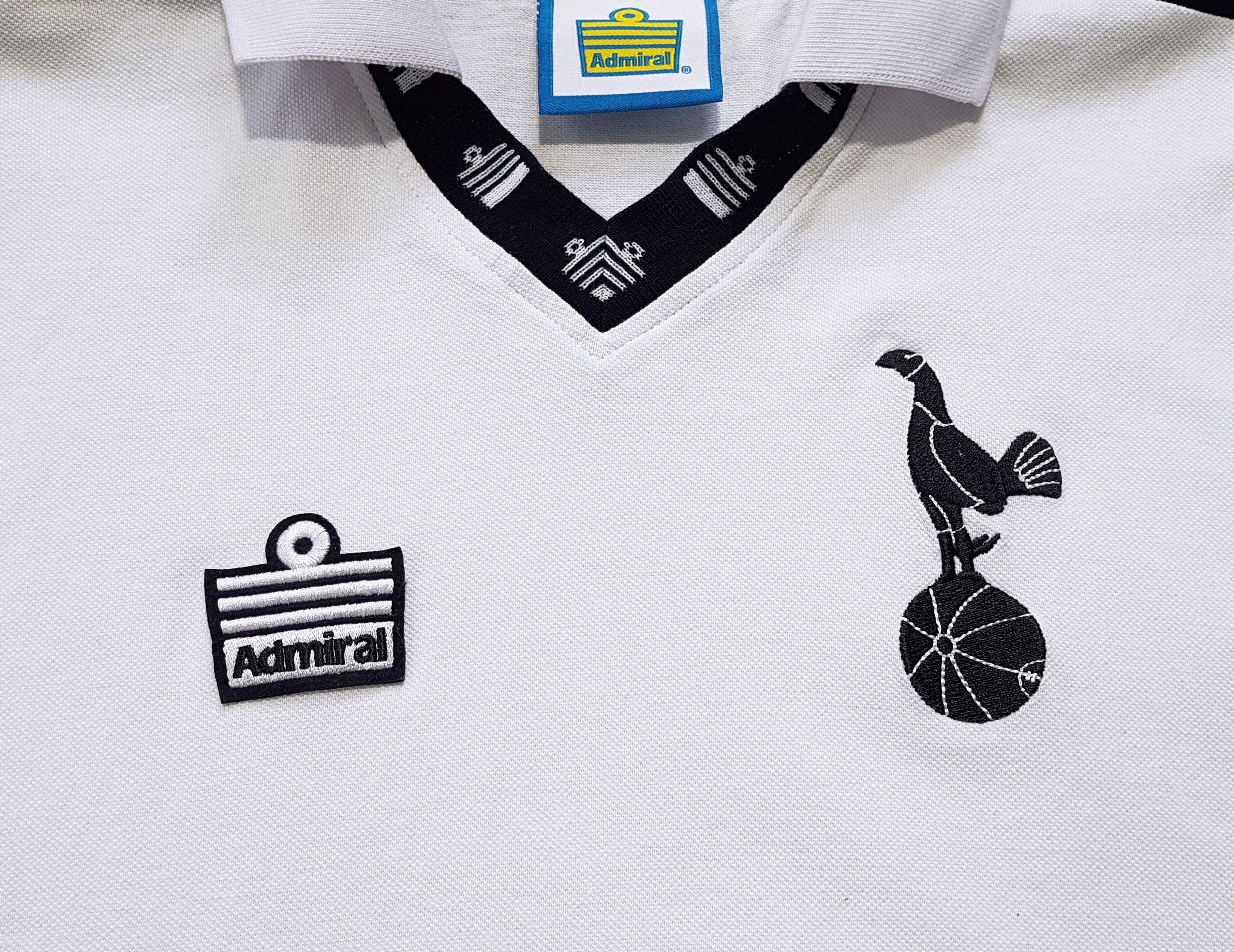 Other TOTTENHAM HOTSPURS 1977/1980 HOME SOCCER JERSEY ADMIRAL sz S Size US S / EU 44-46 / 1 - 3 Thumbnail